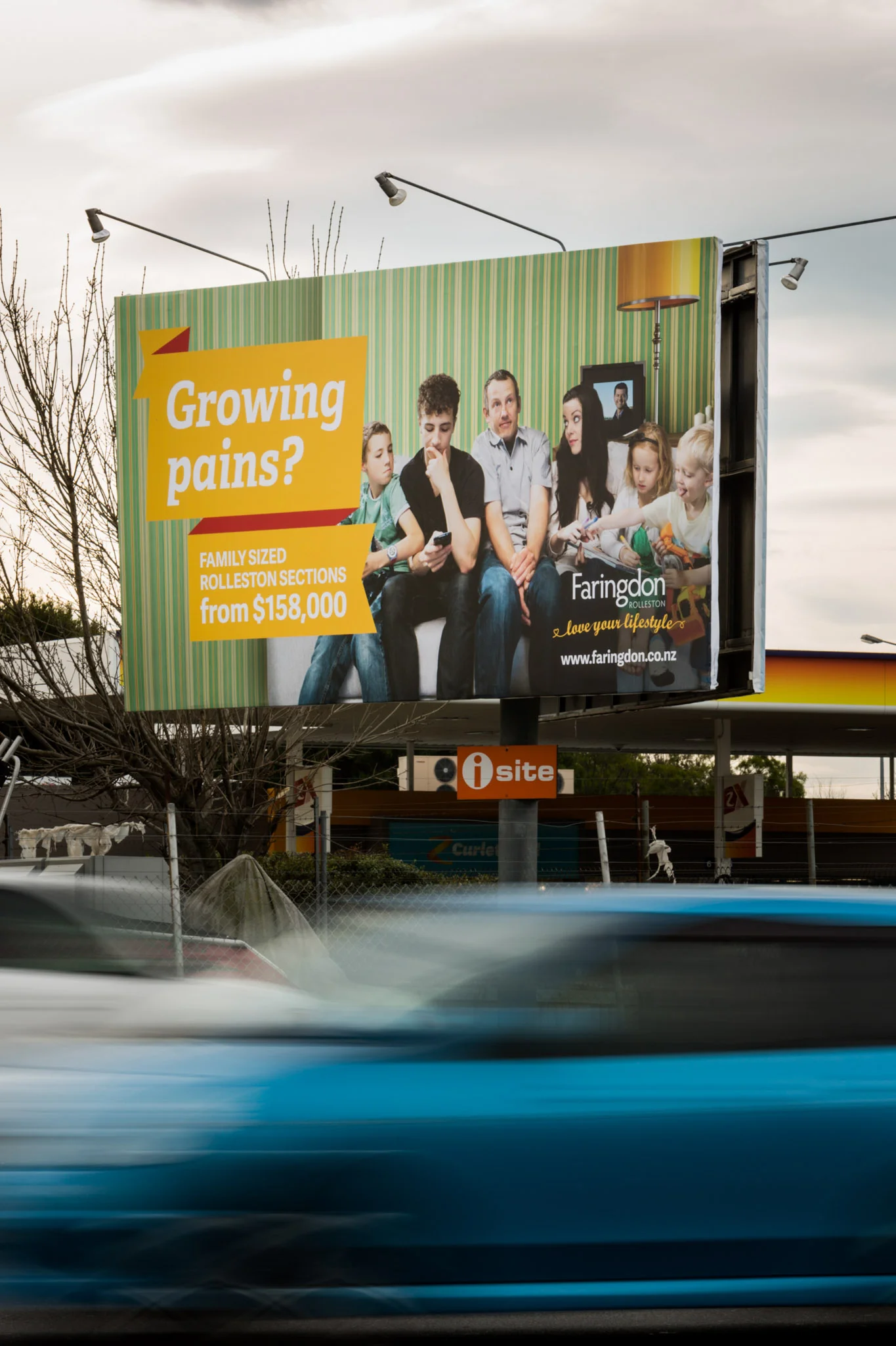 Faringdon_Billboard-growingpains.jpg