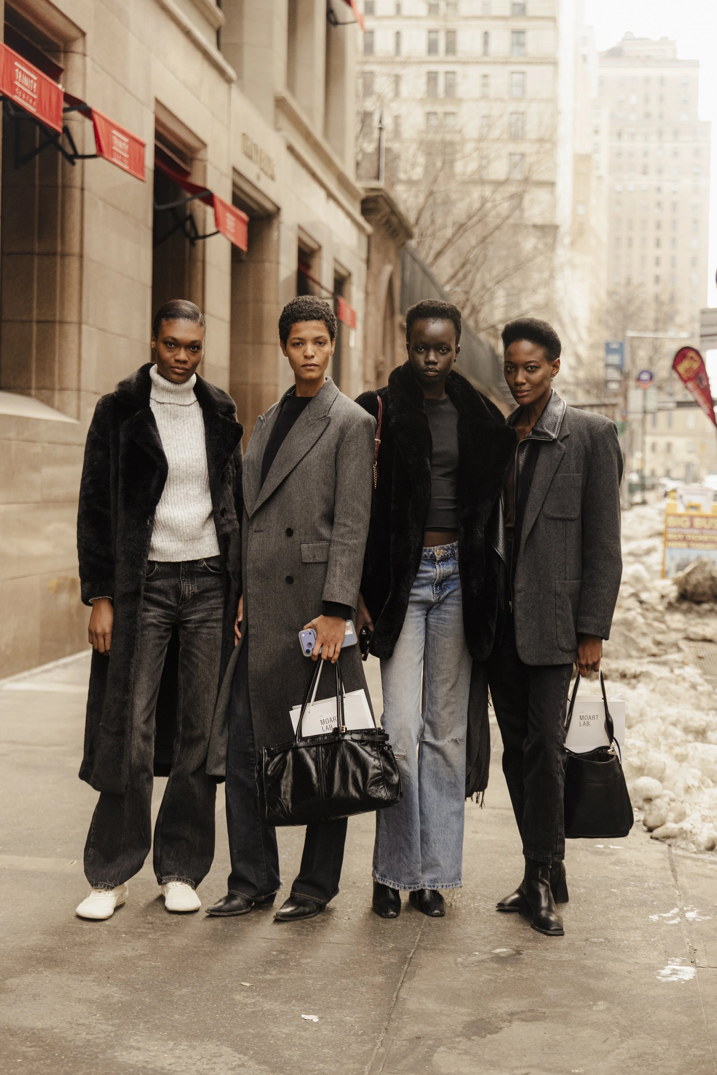 Naki-Depass-Laiza-de-Moura-Aker-Ajak-Mariane-Calazan-2026-02-15-NYFW-FW26-StreetStyle5-MelodieJeng-MEL_3178.jpg