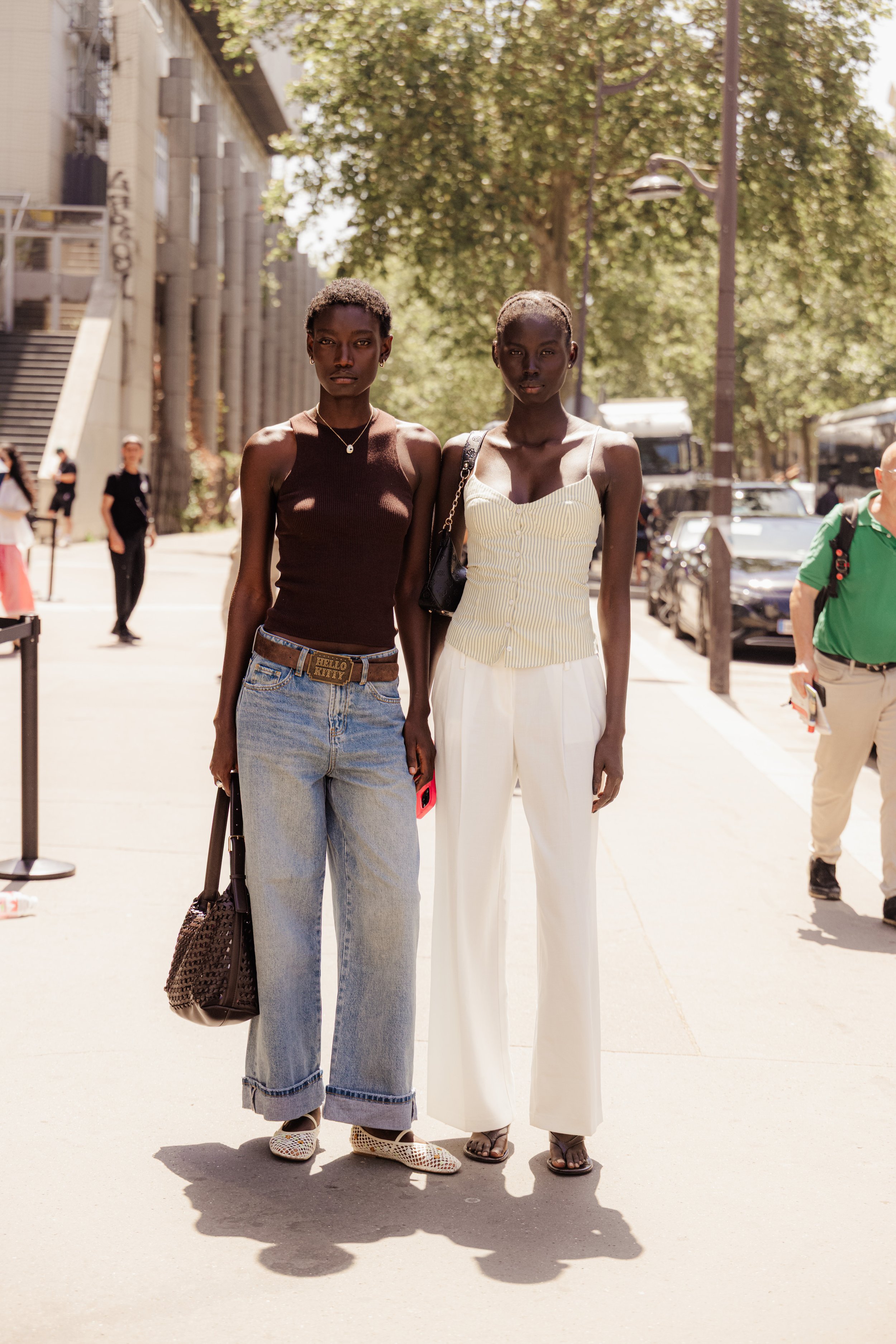 Fatou-Kebbe-Nyanderi-Deng-2026-06-24-PFWM-SS27-StreetStyle1-MelodieJeng-MEL_1286.jpg
