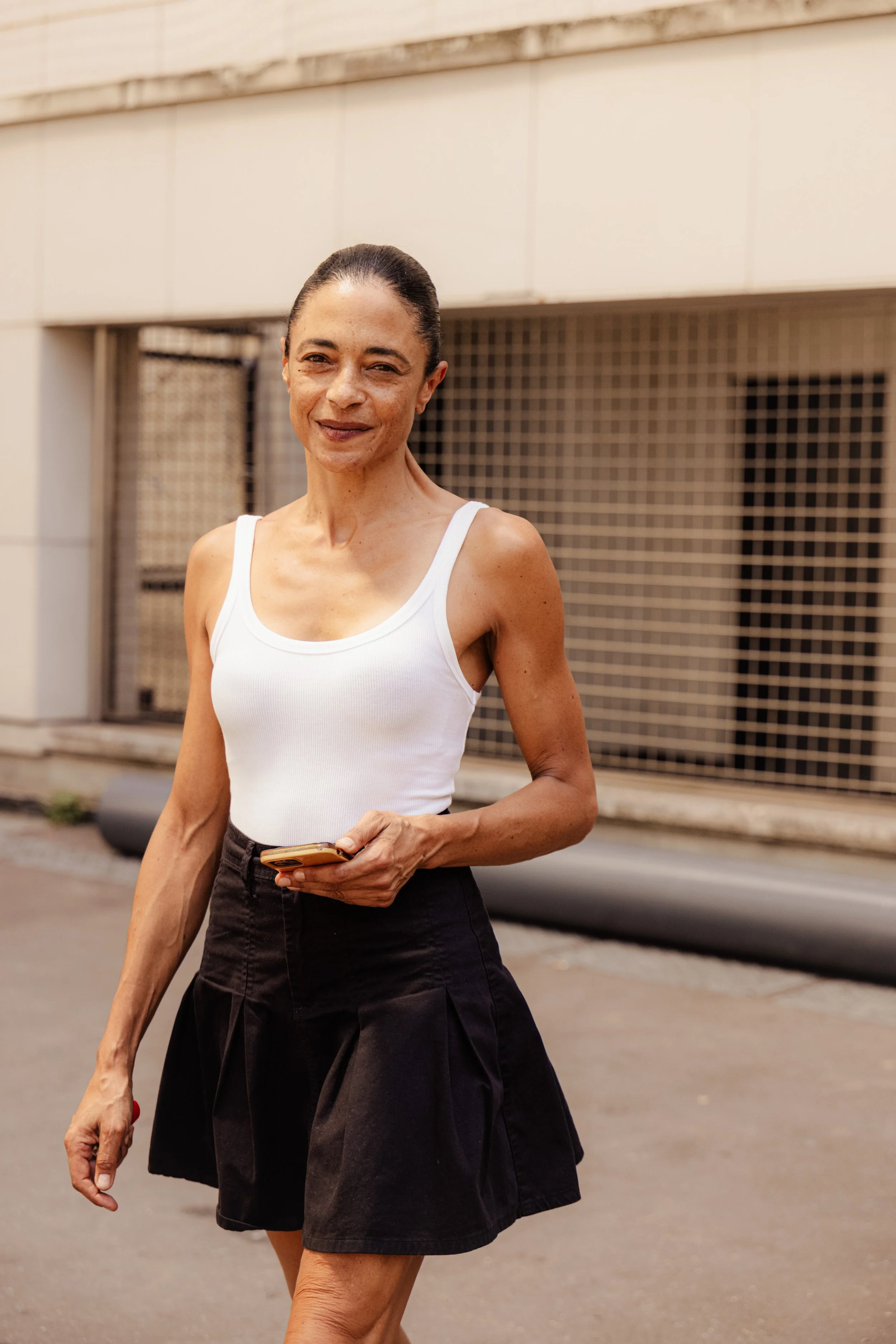 Kina-Vandevelde-2026-06-24-PFWM-SS27-StreetStyle1-MelodieJeng-MEL_1898.jpg