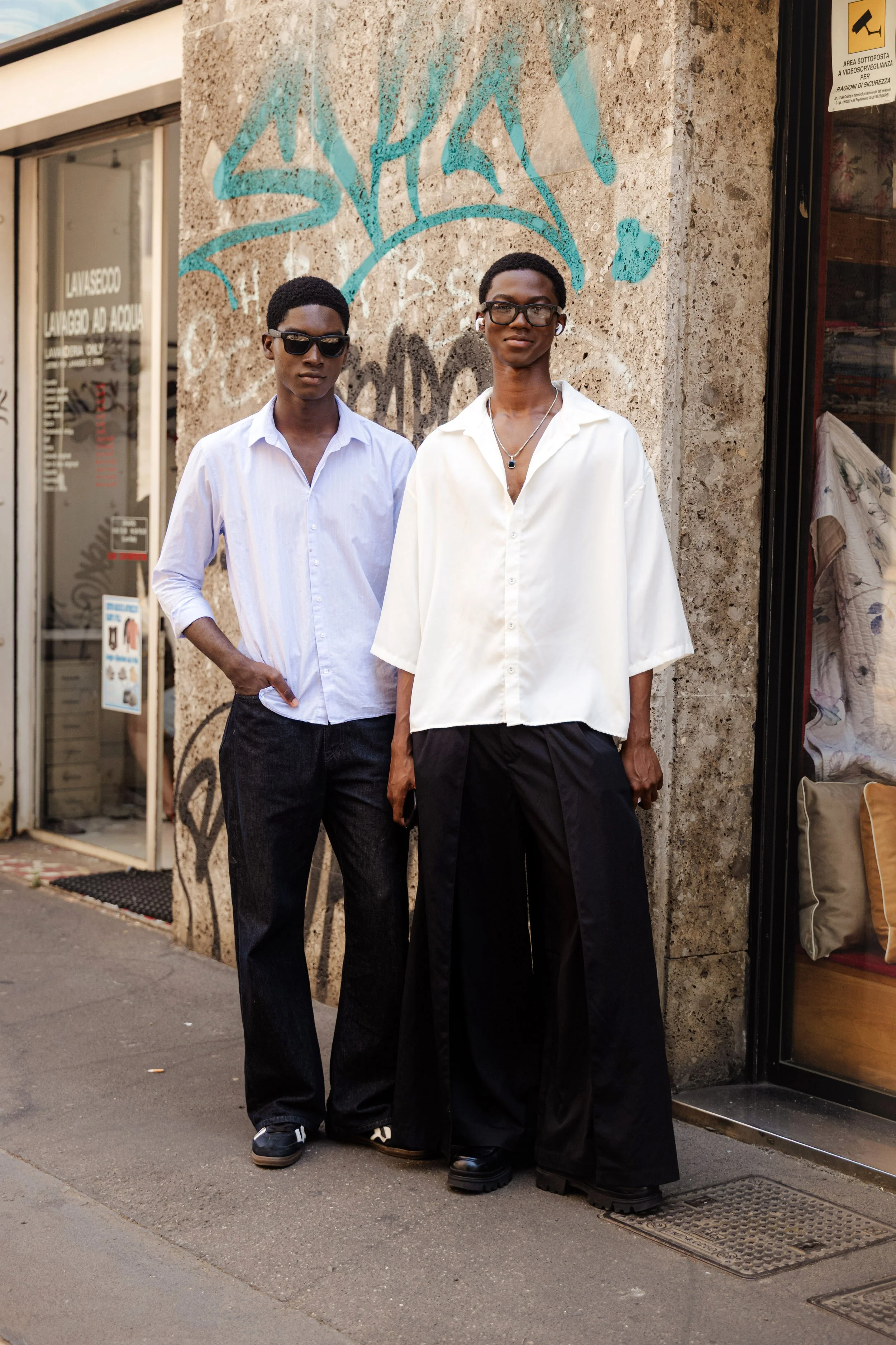 Nana-Yaw-Akuamoah-Muzakir-Masahudu-2026-06-20-MFWM-SS27-StreetStyle2-MelodieJeng-MEL_0838.jpg