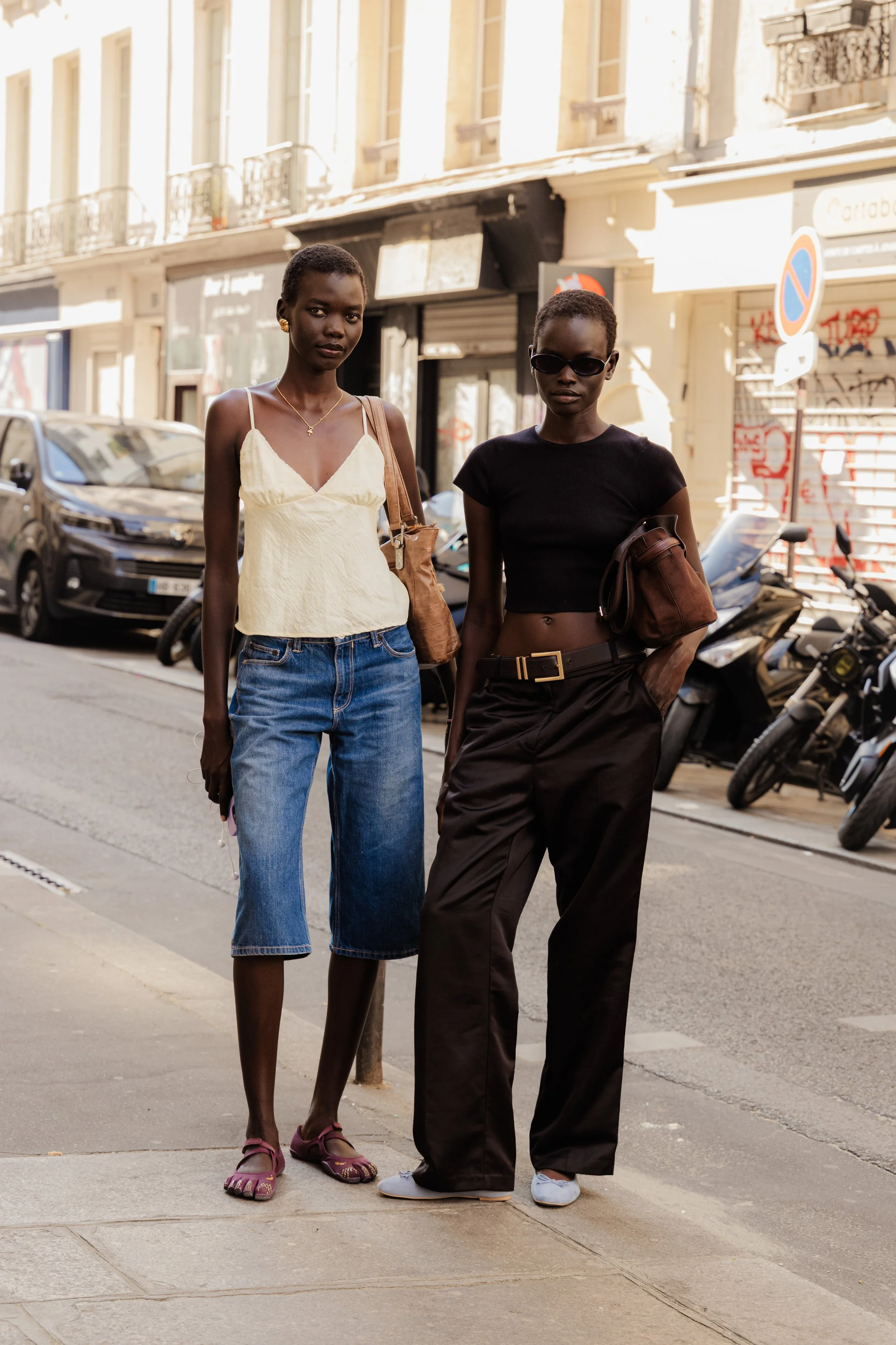 Achol-Ayor-Athiec-Geng-2026-07-08-Couture-FW26-StreetStyle3-MelodieJeng-MEL_2814.jpg