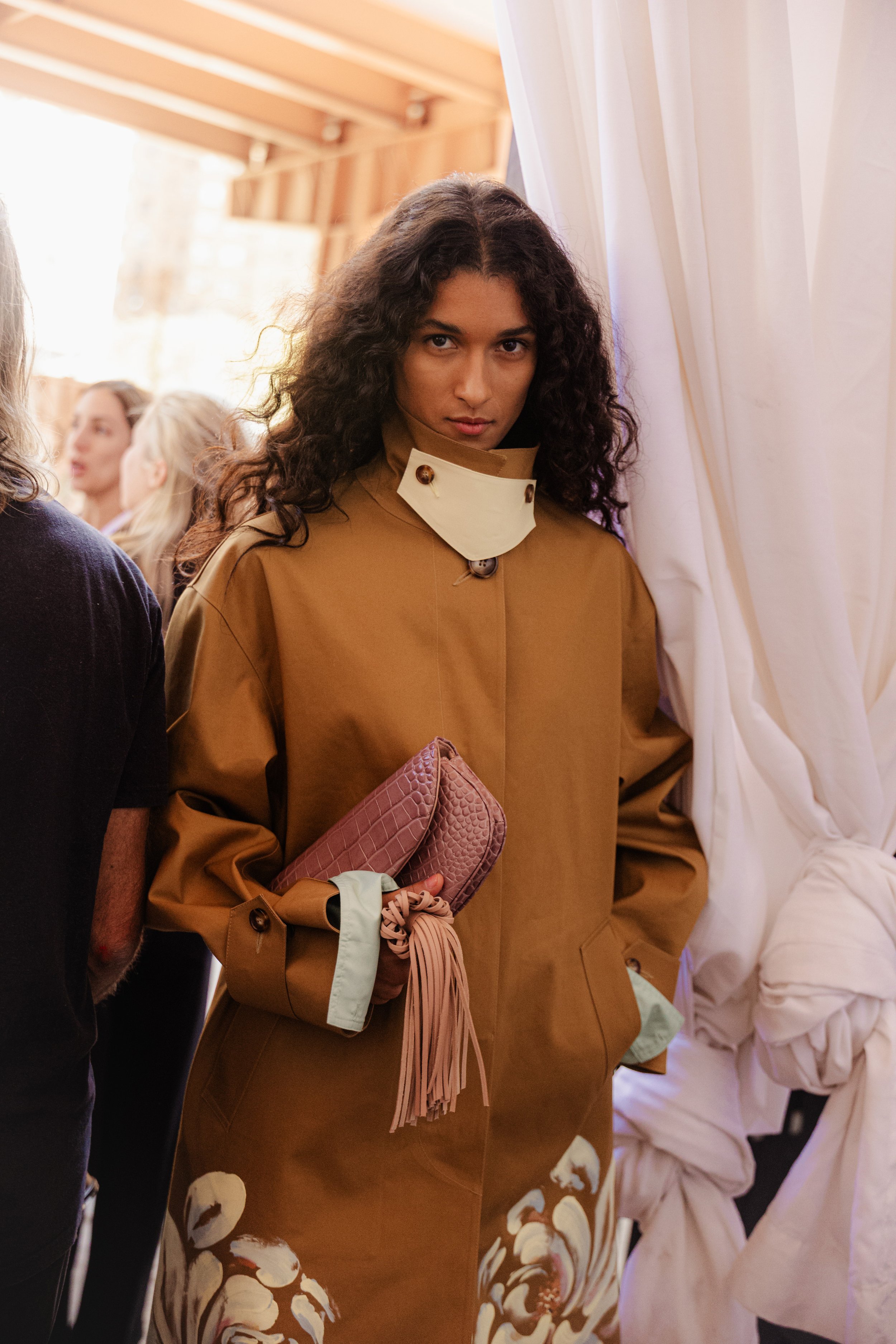 5 2026-09-14-UllaJohnson-SS27-Backstage-MelodieJeng-MEL_0281.jpg