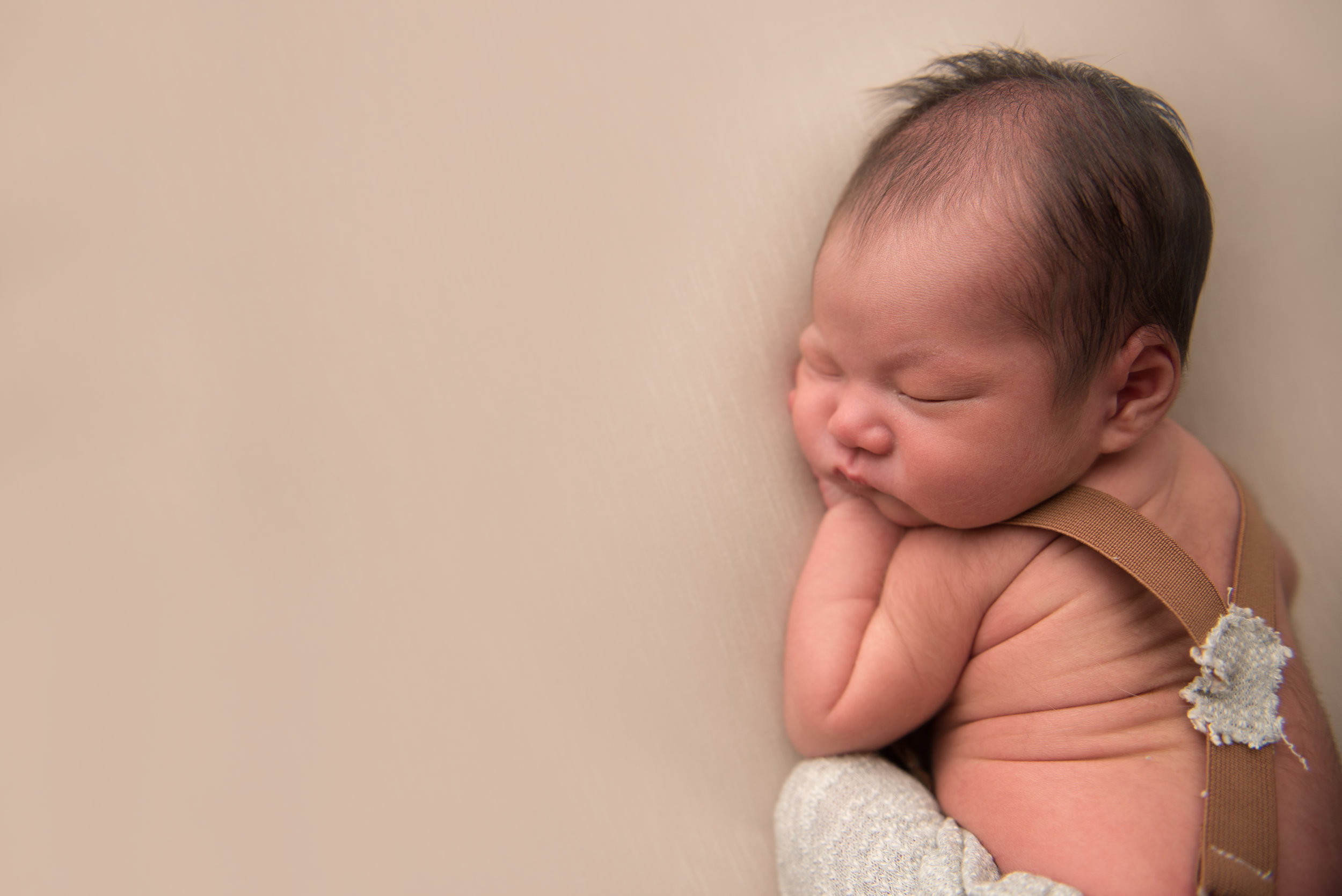 San-Gabriel-Boutique-Newborn-Photographer-timeless-studio-newborn-session-baby-boy-107.jpg