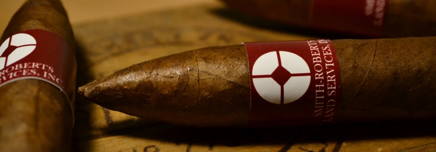 CUSTOM CIGAR.jpg