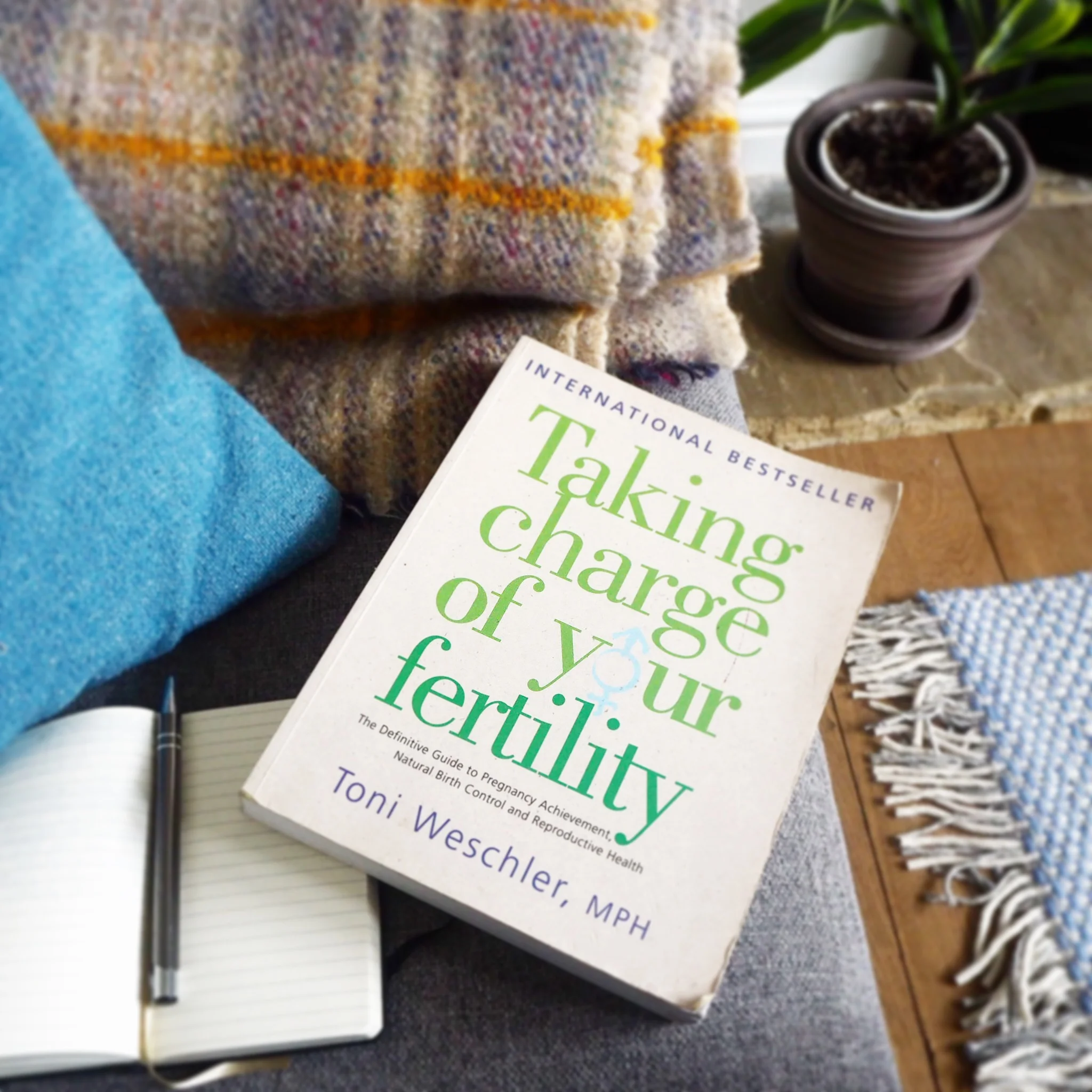 Book Review taking charge of your fertility by Toni Weschler