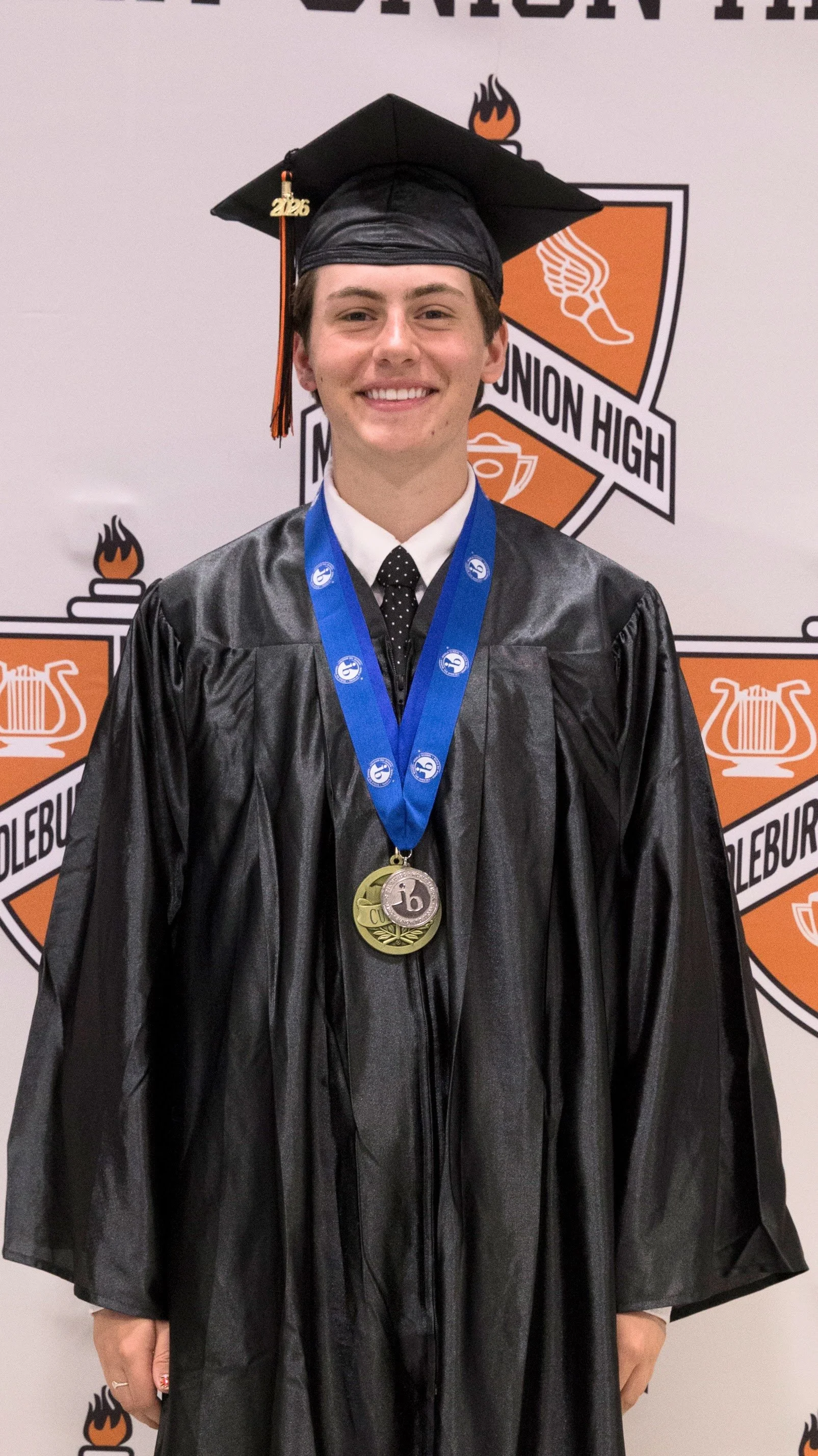 Grads75.jpg
