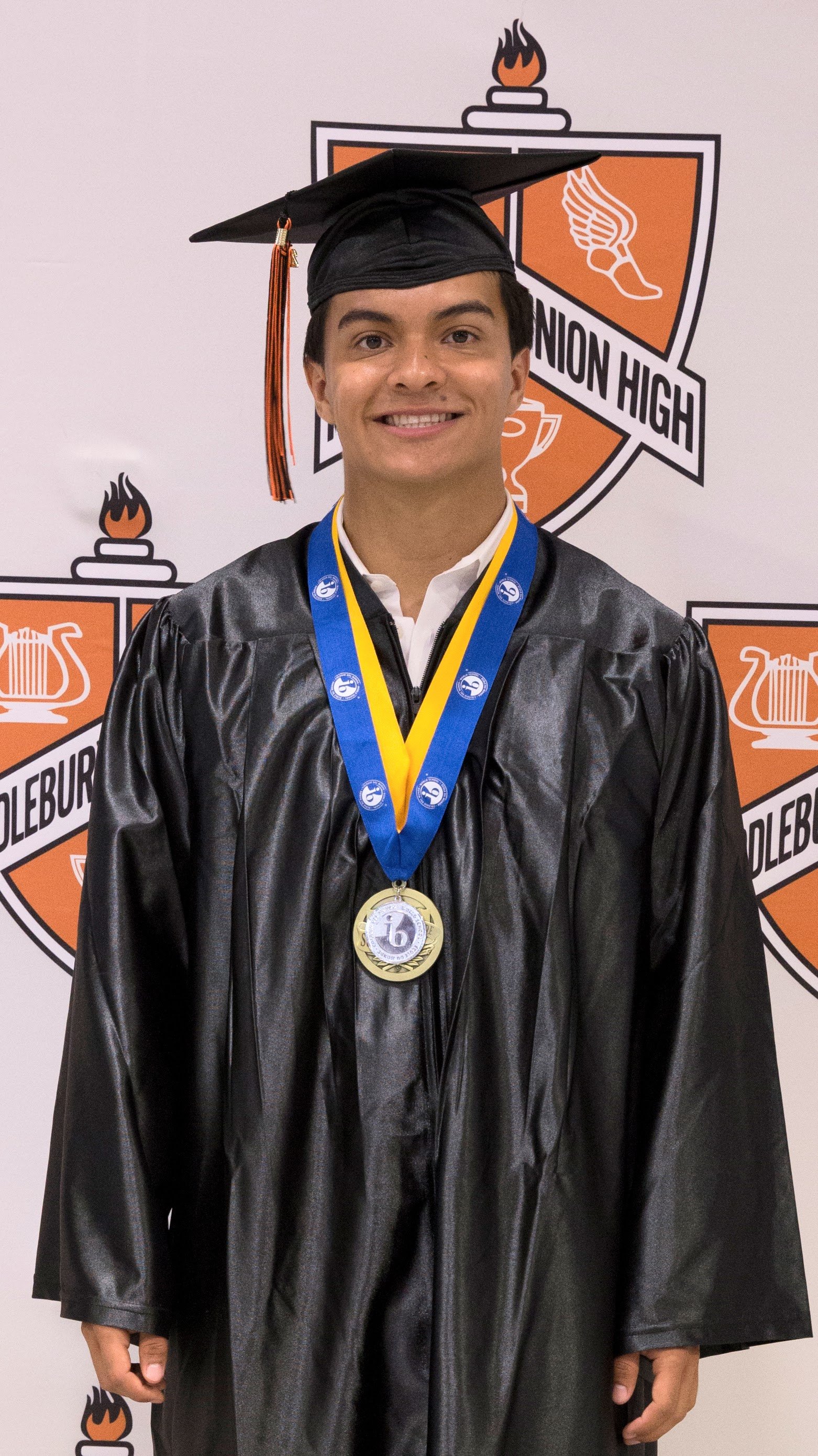 Grads105.jpg
