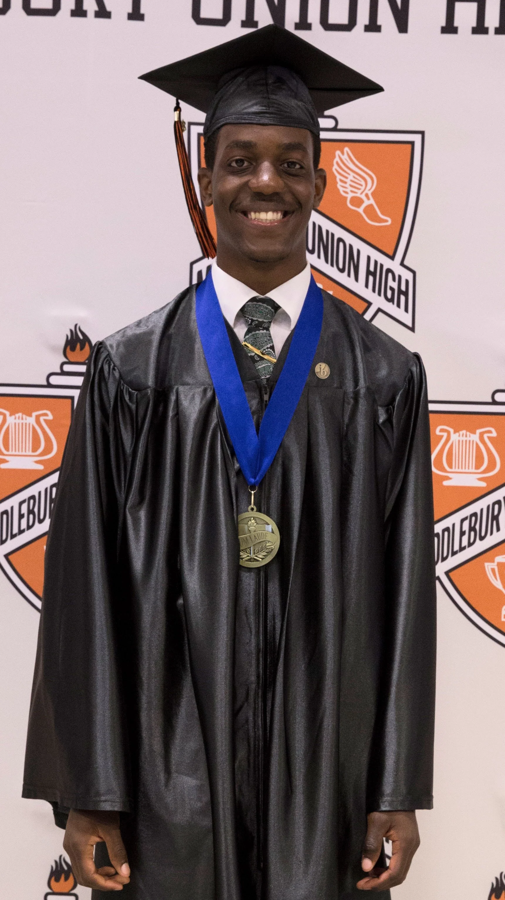 Grads127.jpg