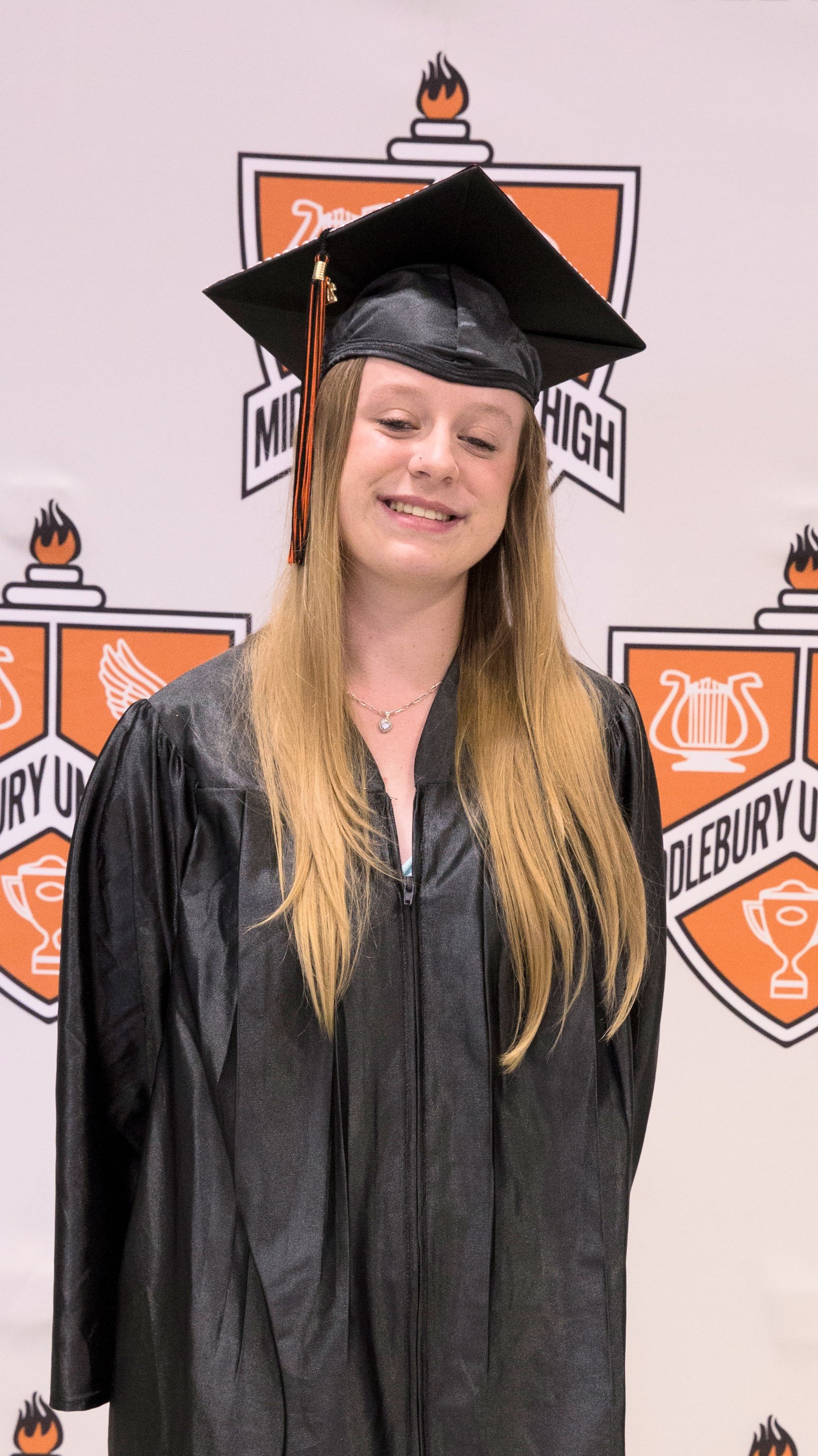 Grads160.jpg