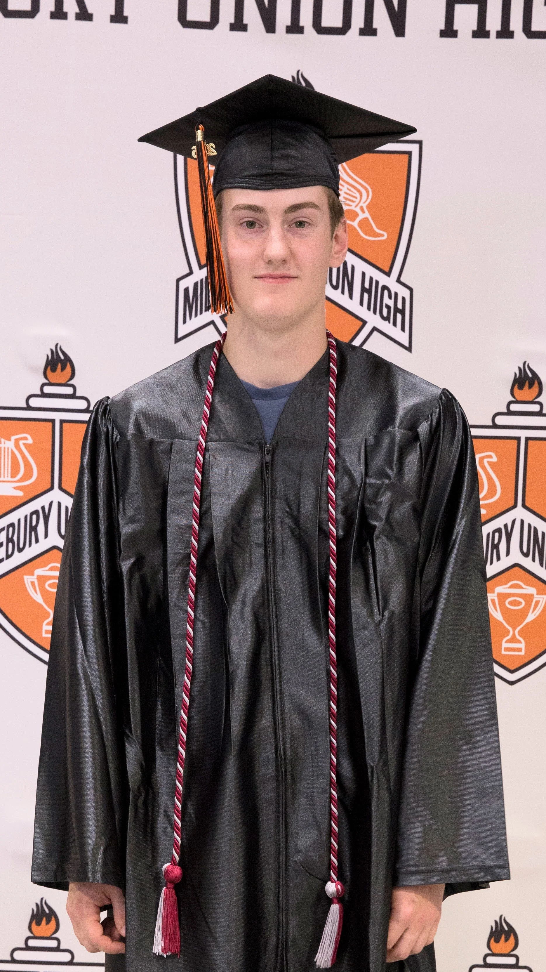 Grads163.jpg
