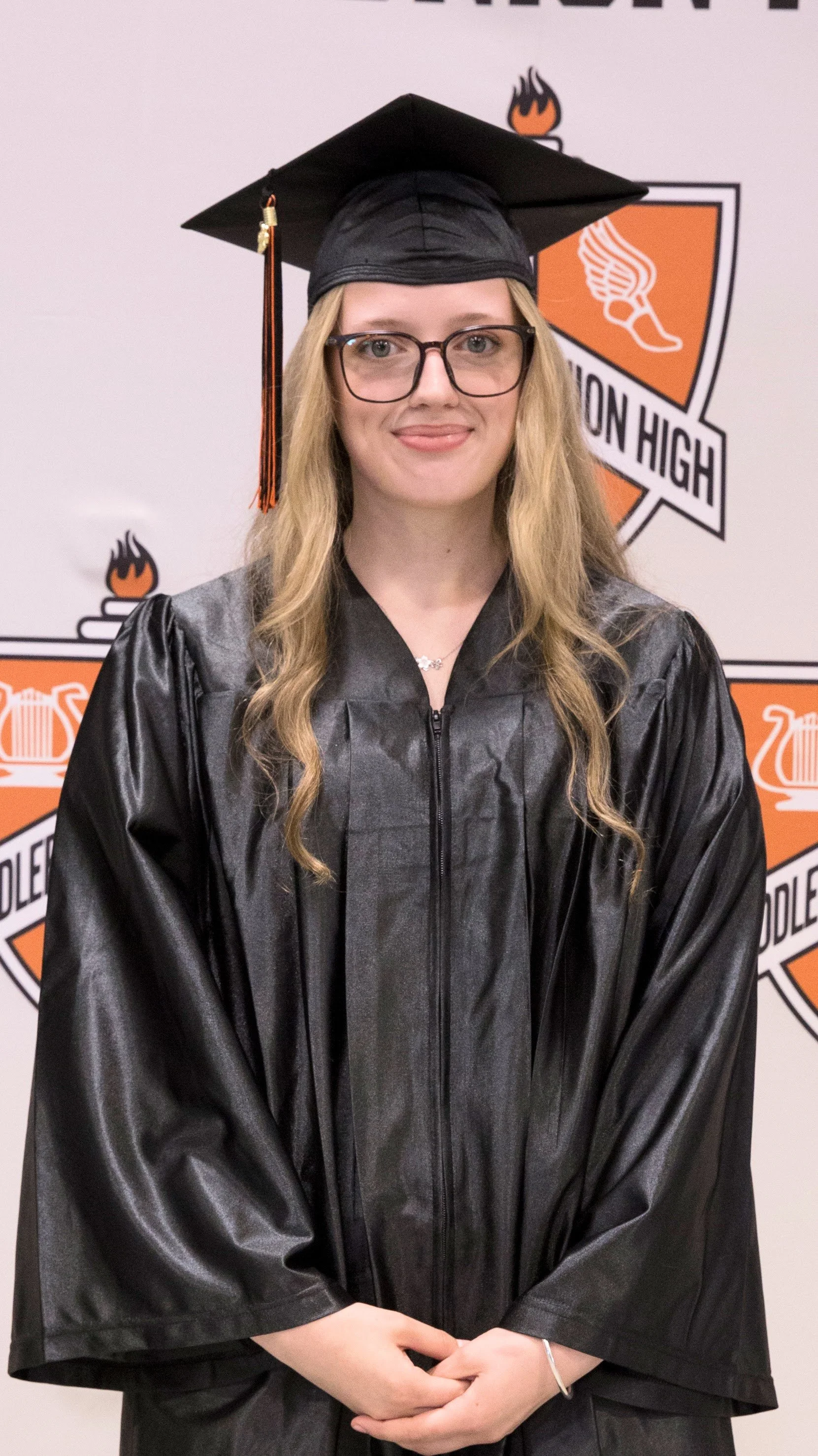 Grads169.jpg