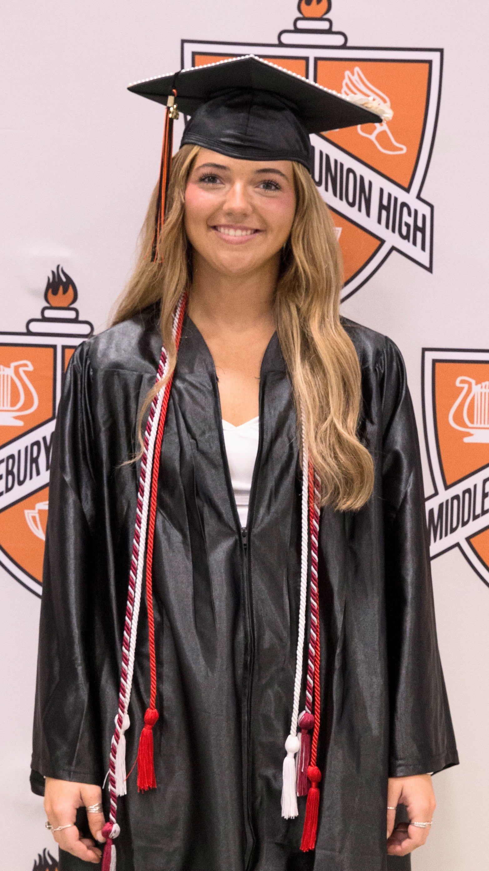 Grads197.jpg