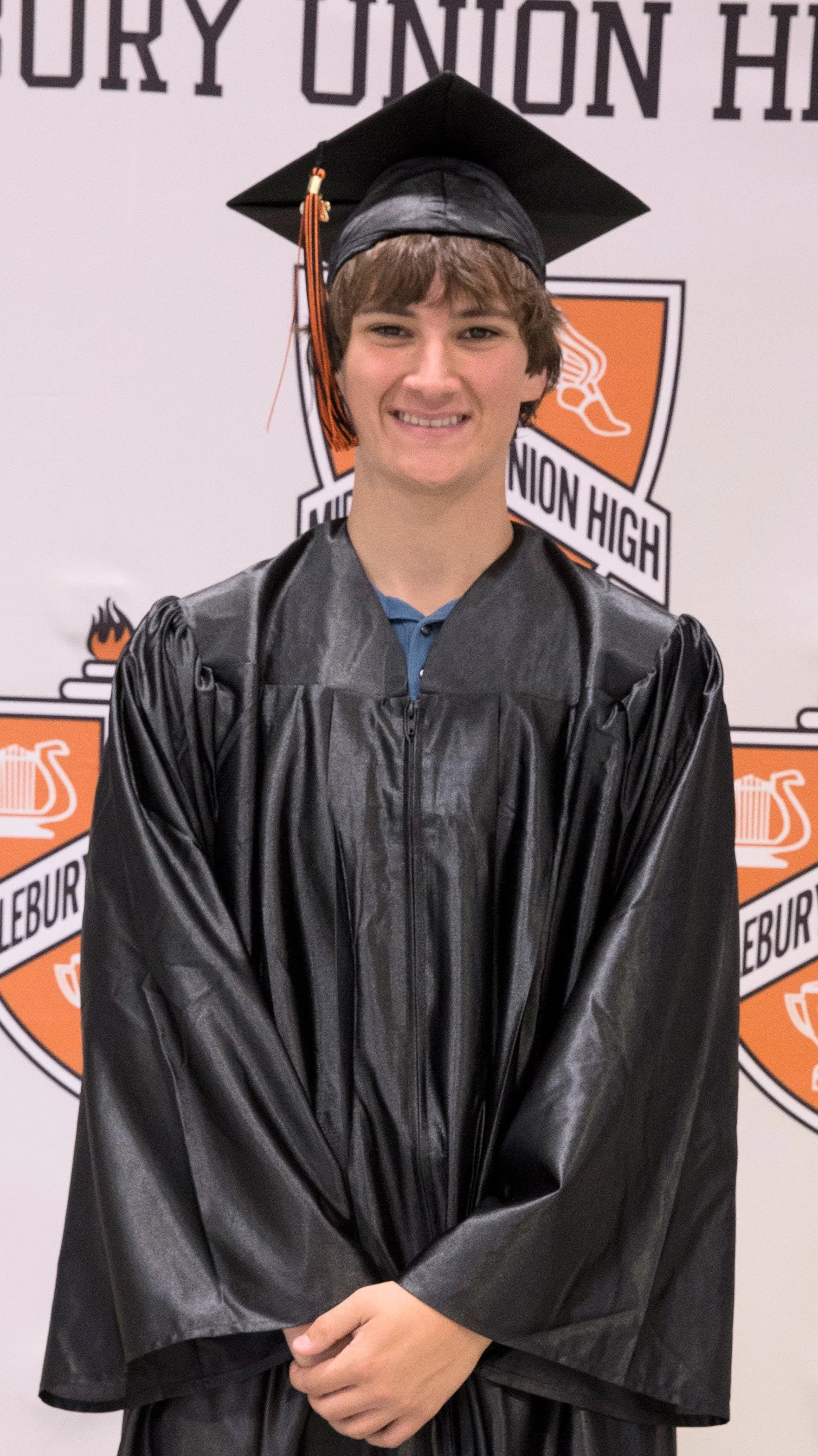 Grads221.jpg
