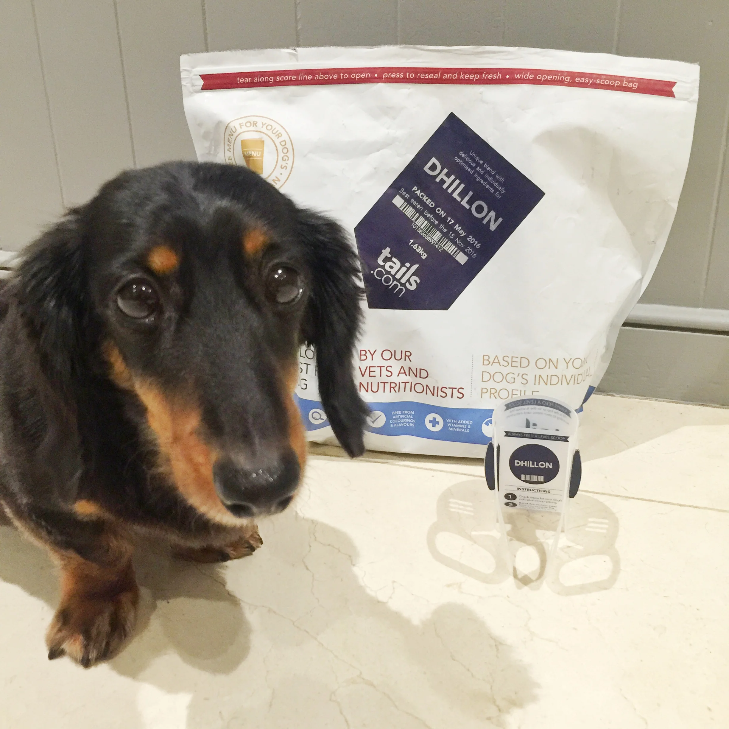 Dhillon and his personalised bag of food and little scoop! 