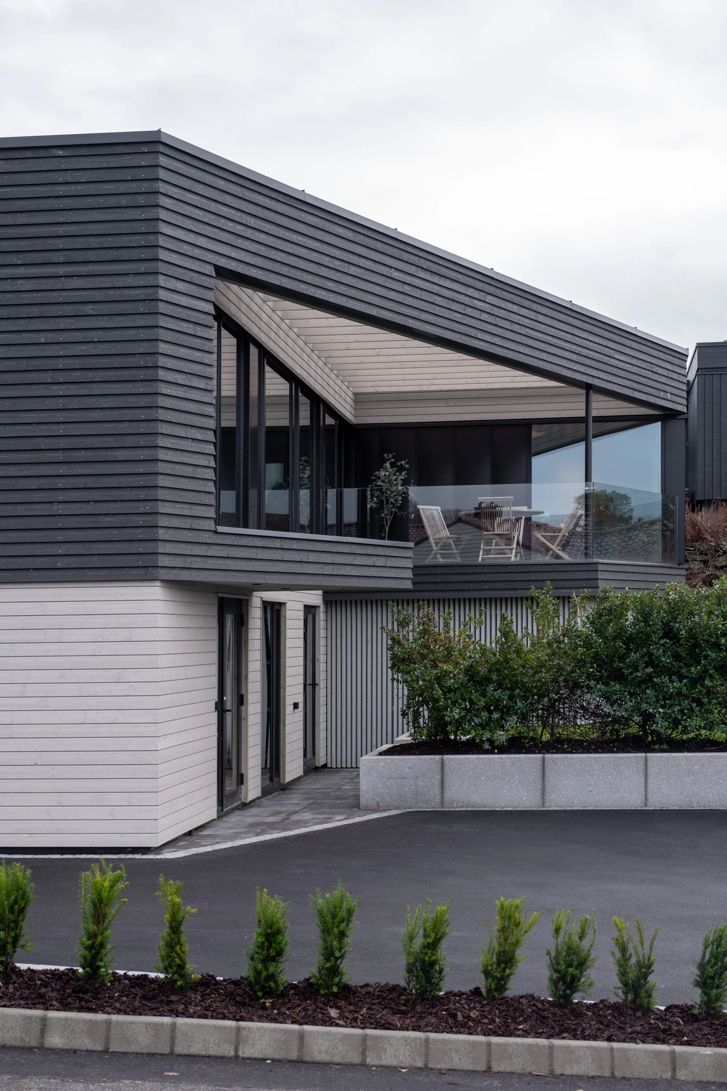 DSCF2997-2.jpg