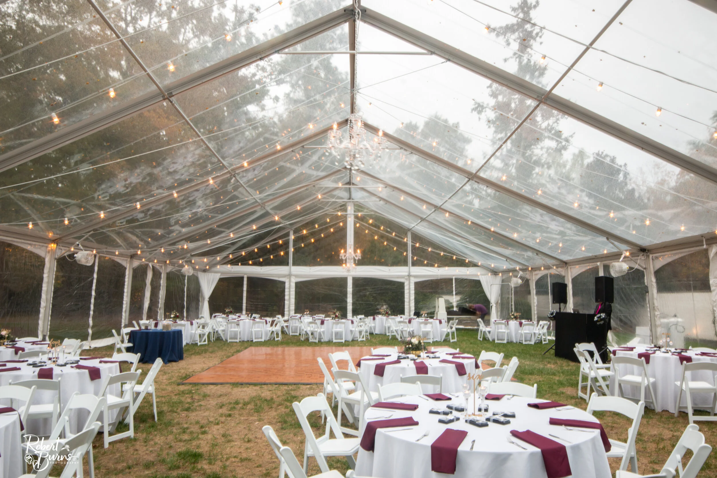 What If It Rains at your Wedding? Do These 3 Things