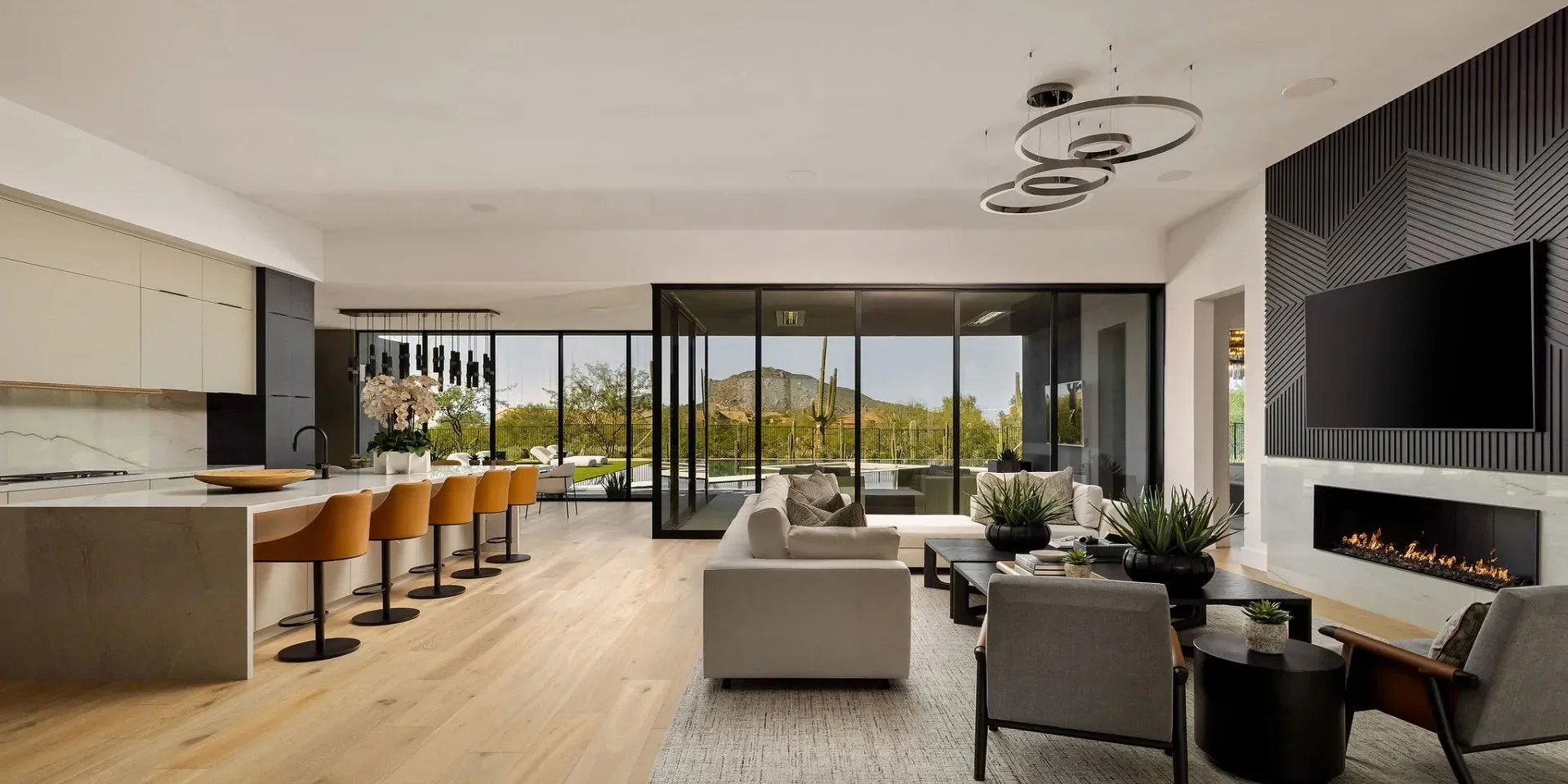 Signature_Black_Mountain_Model_Great_Room.jpg
