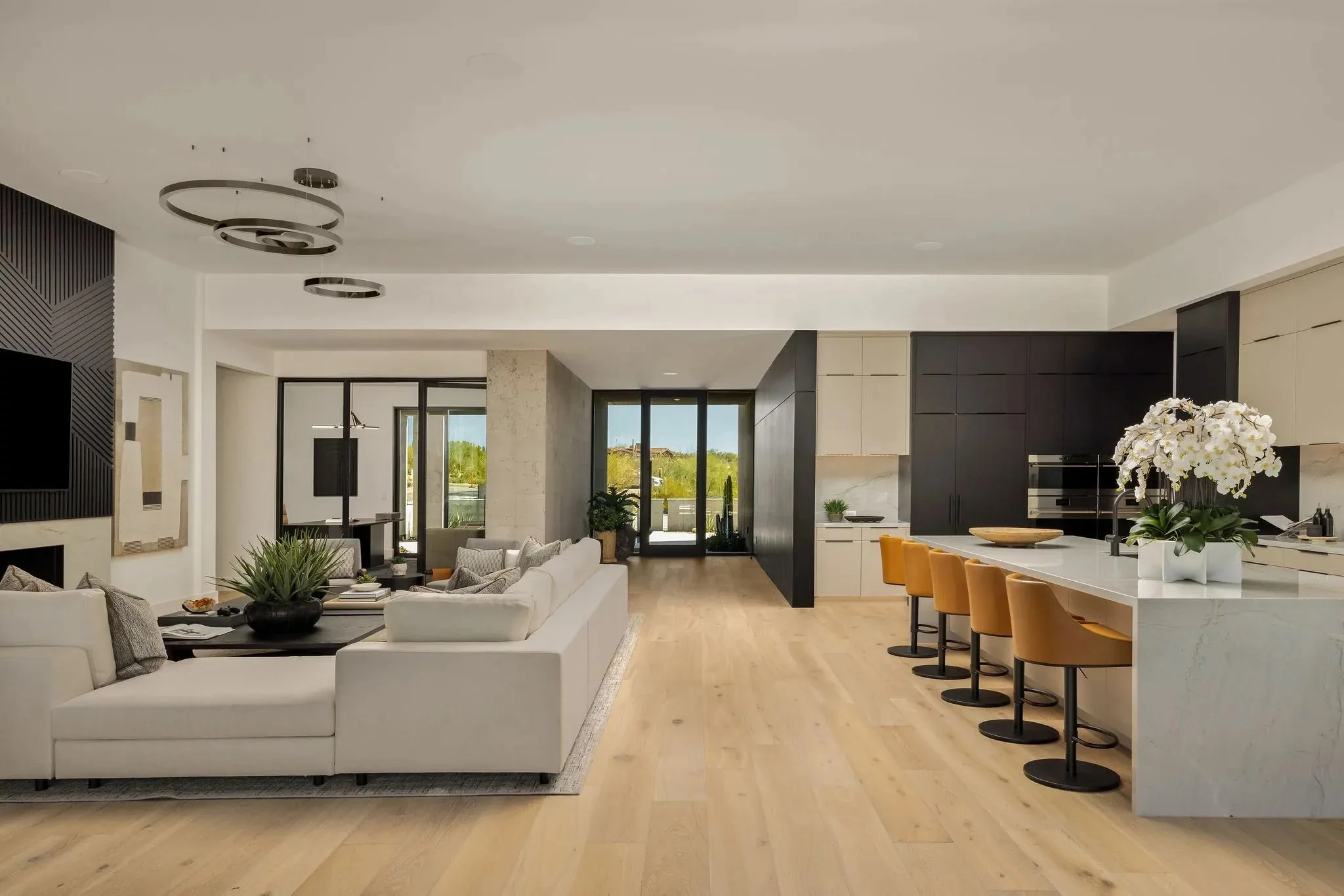Signature_Black_Mountain_Model_Great_Room2.jpg