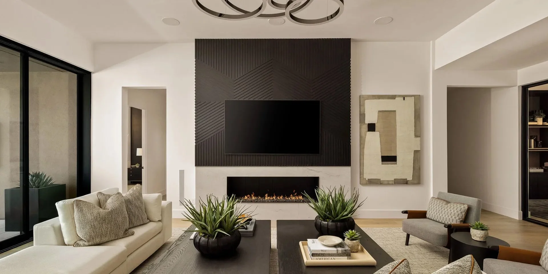 Signature_Black_Mountain_Model_Great_Room4.jpg