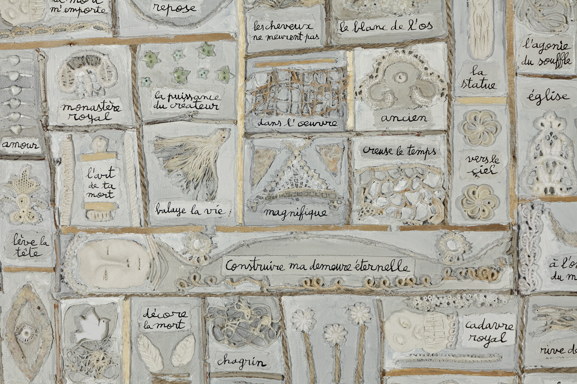  Le Tombeau (détail) - Marie Morel. 120x120cm. 2010. 