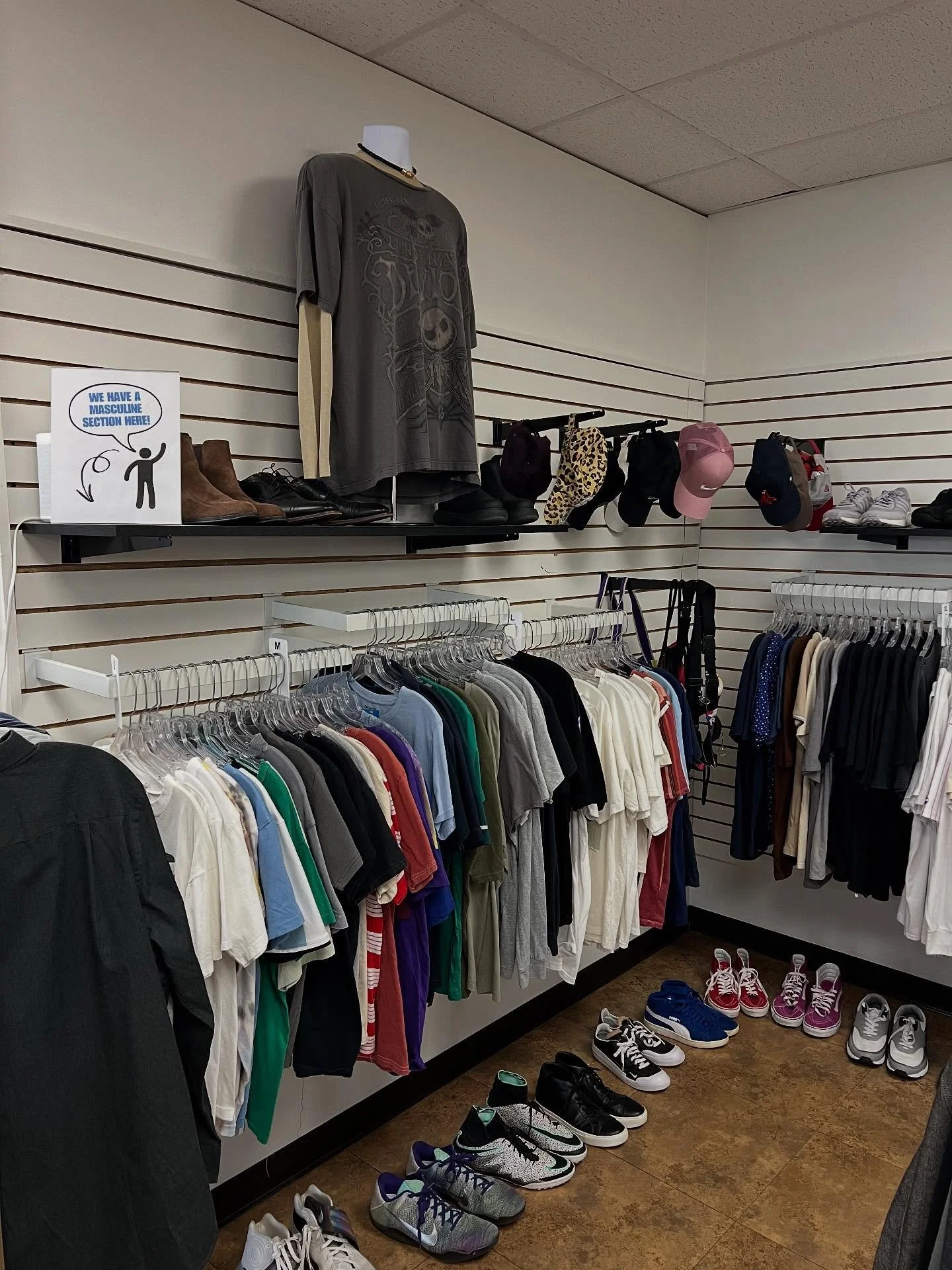 The racks are full of phenomenal fall finds at unreal prices! Hundreds of items on sale as low as $2.50 with NOTHING OVER $25 FULL PRICE EVER! 🤯🤩

With incredible masc. and fem. selections, you can find something for everyone at the Outlet! Stop in