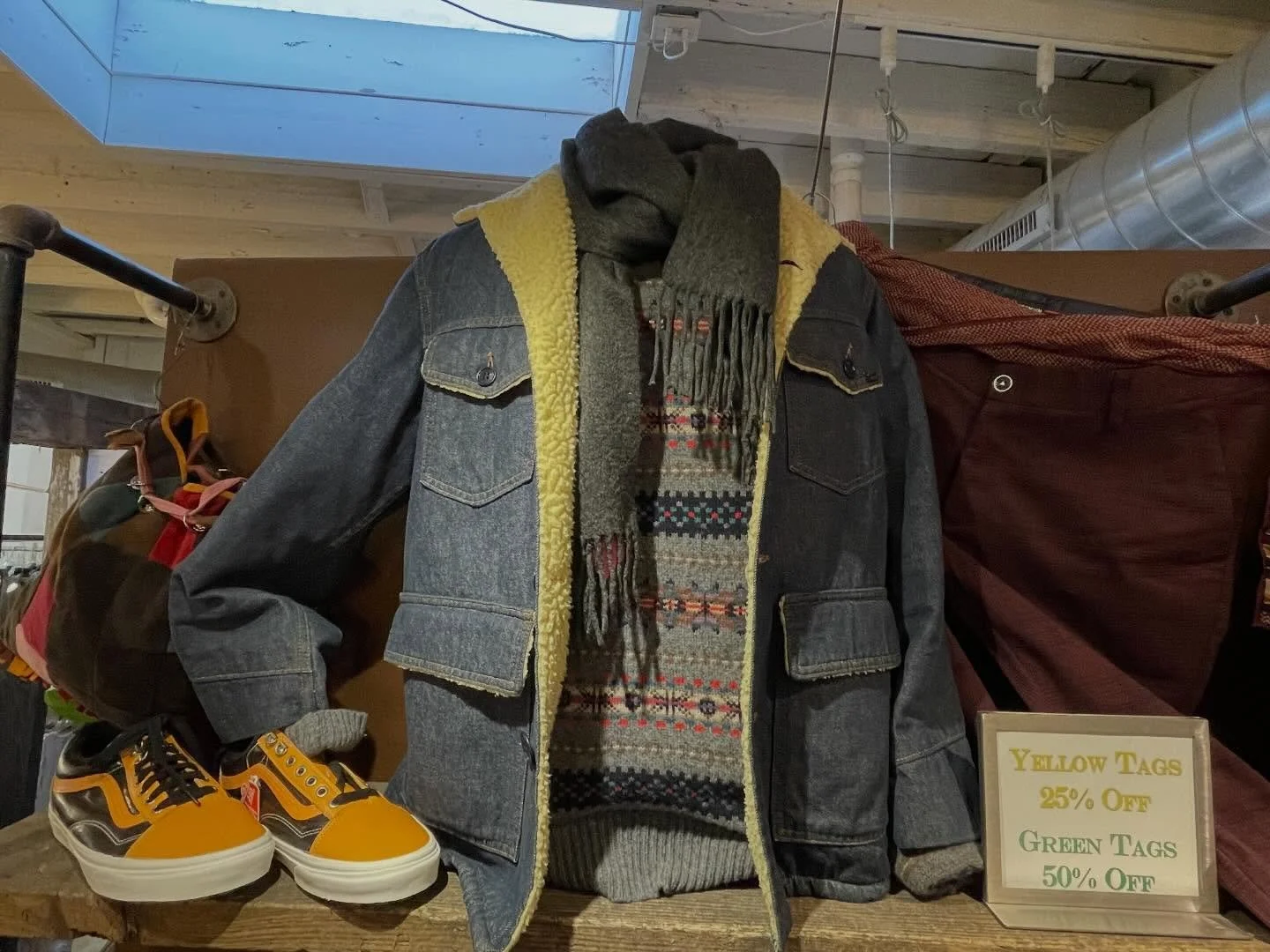 Masc Mani Refresh 💫 
Open today 11-6 
Call or DM for details!