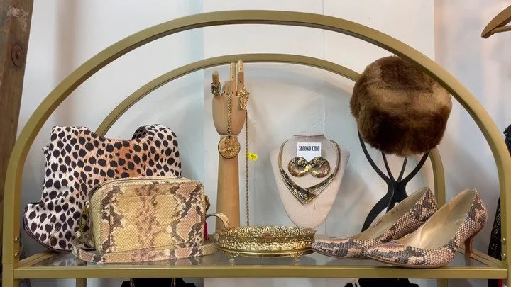 No matter your style, we got you babe 😉 Open 11-6 for all your styling needs!