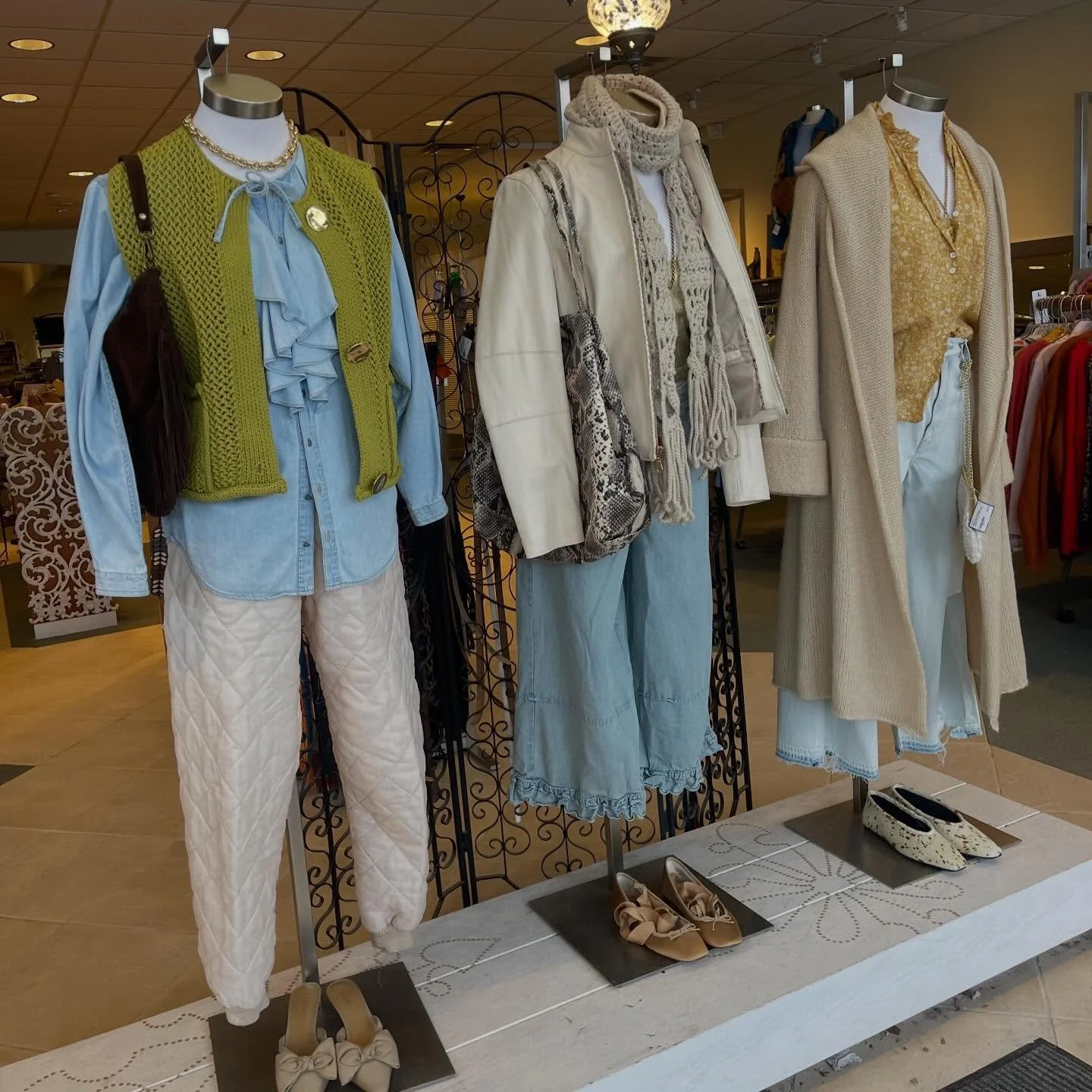 Winter pastels? We&rsquo;re here for it❄️✨

We&rsquo;re here today 11-6! Come say hi and shop 50% off yellow tags before they expire at the end of the month!!