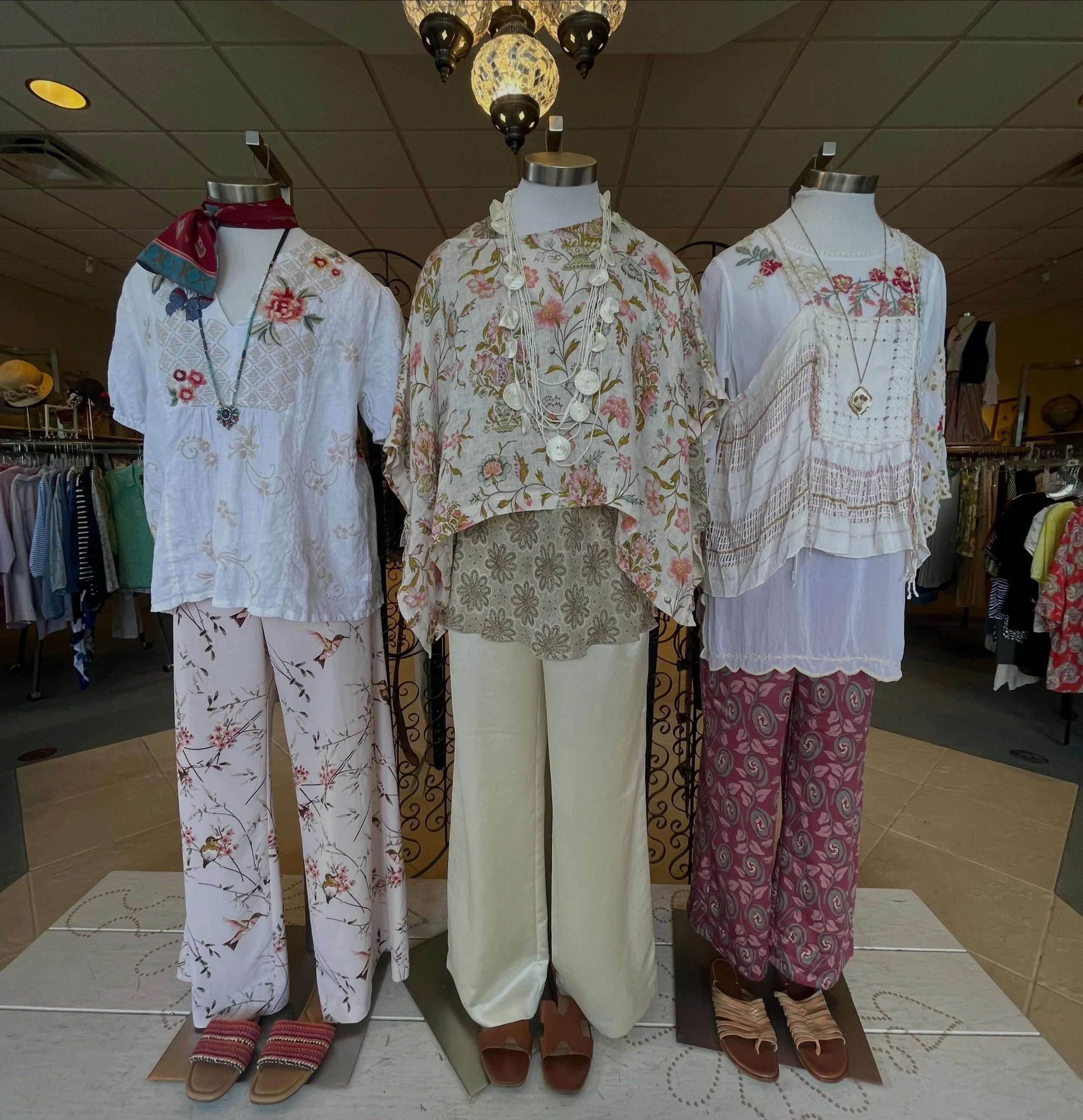 Boho baddies!! 🌸👀✨

We can&rsquo;t wait to see what great finds everyone takes home this weekend!

#vintagefashion #fashionbuffalony #consignmentshop #thriftbuffalo  #smallbusinessbuffalo