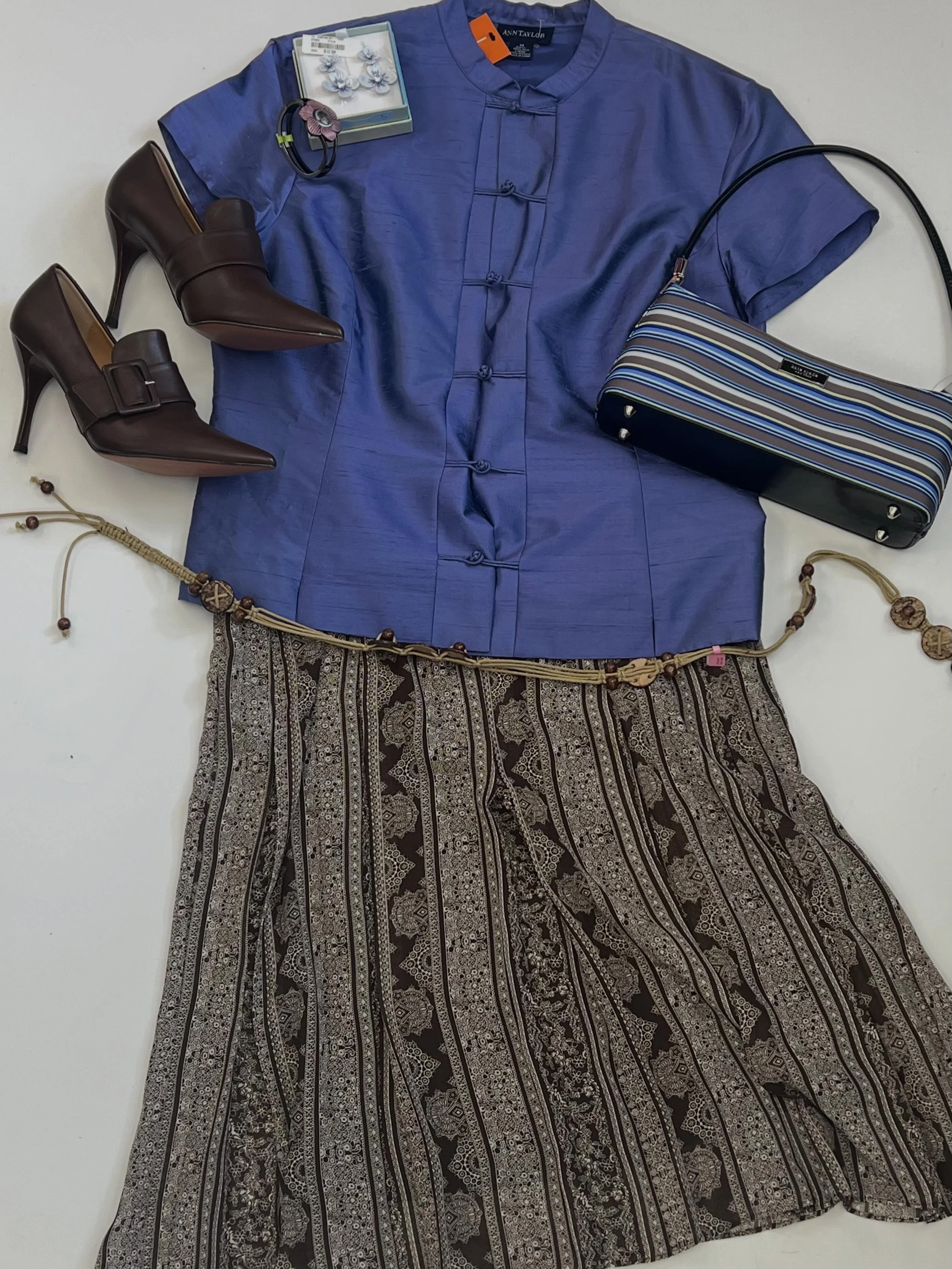 Need something special to complete your summer outfit?
We got you covered ;) 🦋
Dm for details! 

#shopsmall716 #trendystyle #ss26