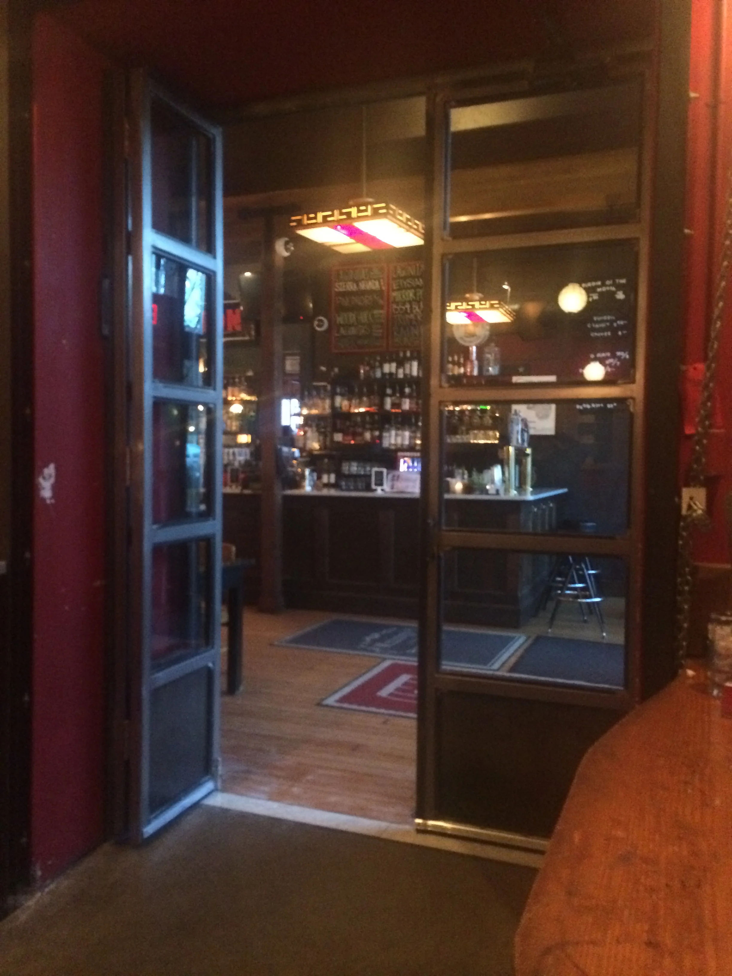 Mississippi Studios Door