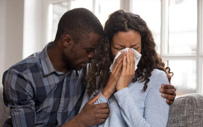 Deuil Perinatal 3 Gestes Pour Aider Les Parents Endeuilles Pensee Du Jour Black Milk Women
