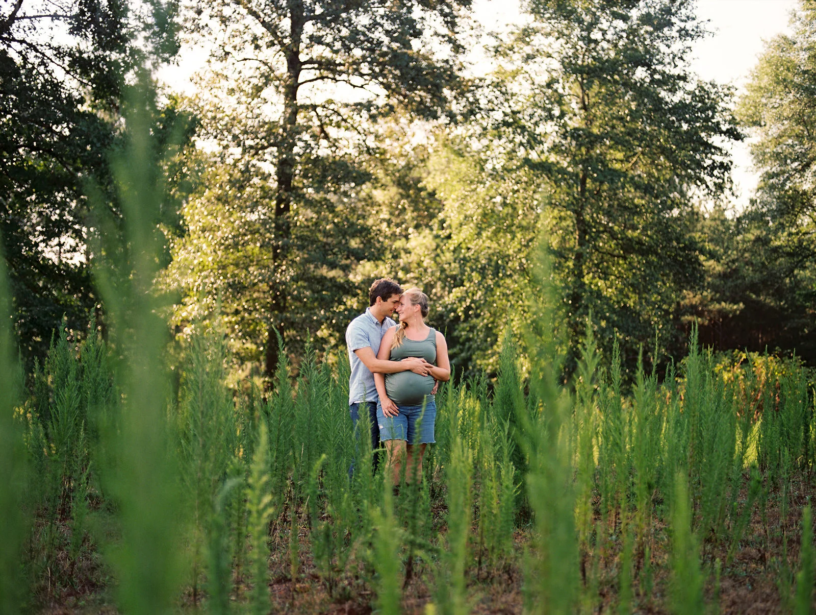 009-maternity-fine-art-film-lifestyle-photography.jpg