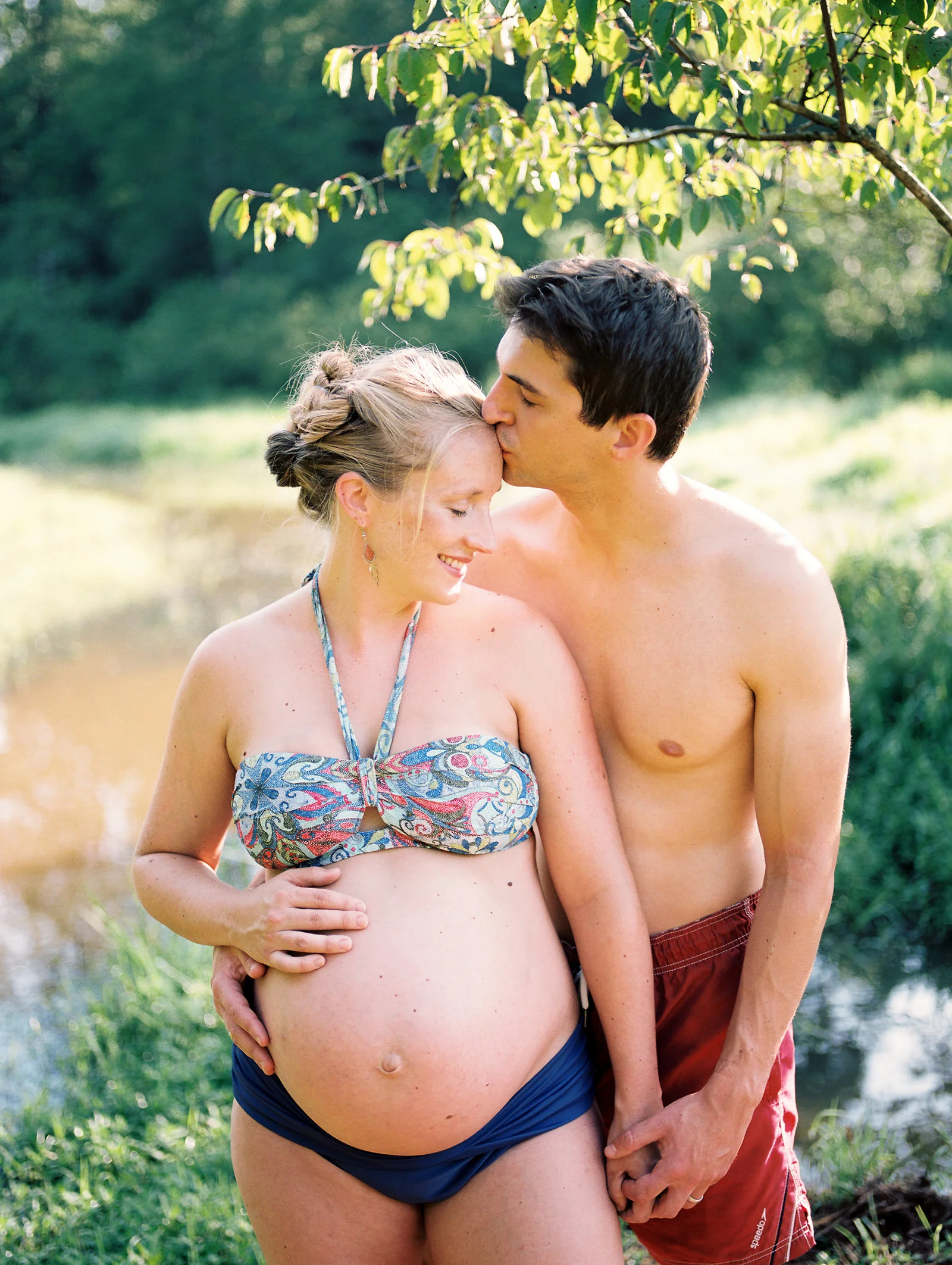 027-maternity-fine-art-film-lifestyle-photography.jpg