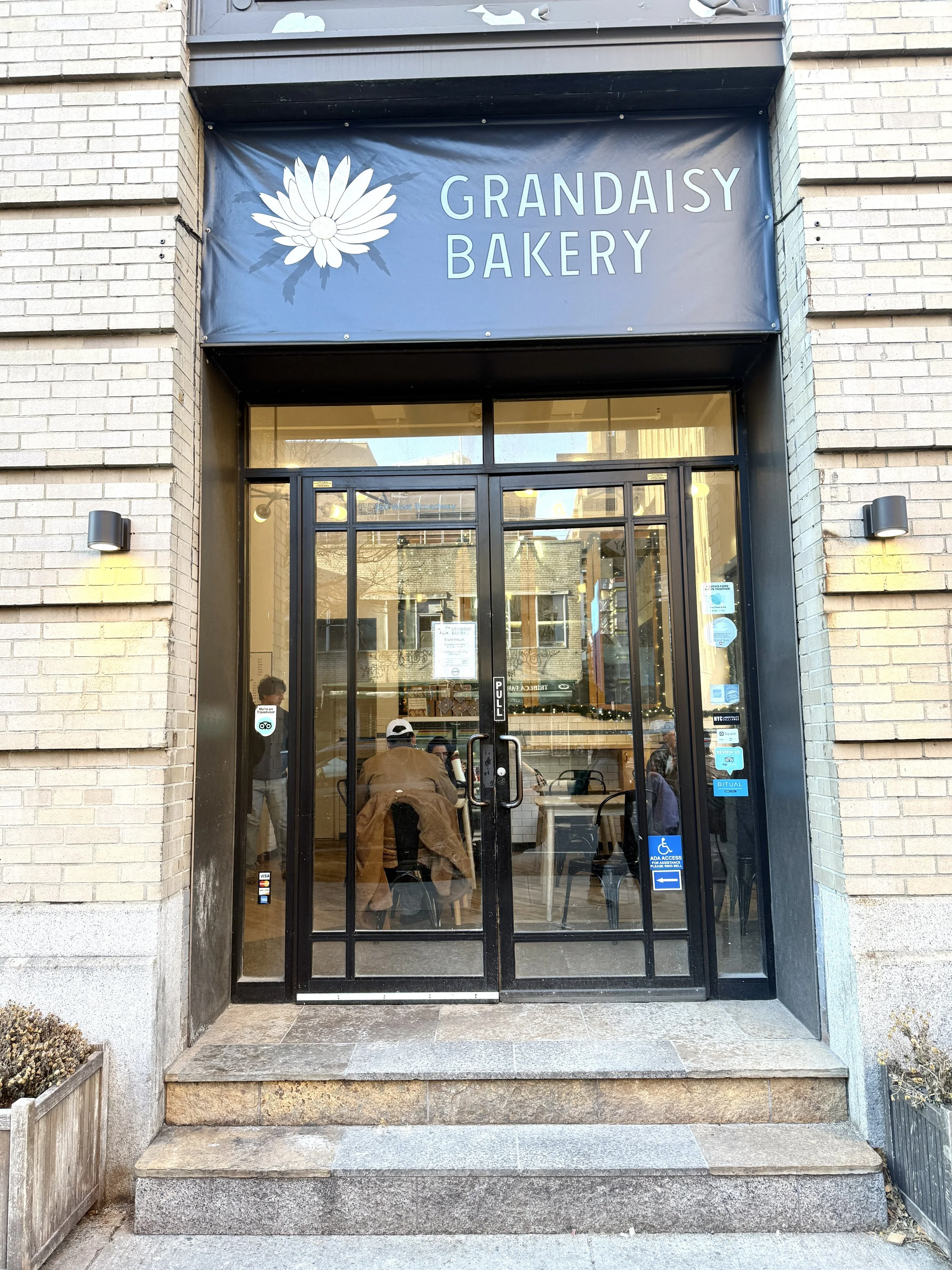 GRANDAISY BAKERY