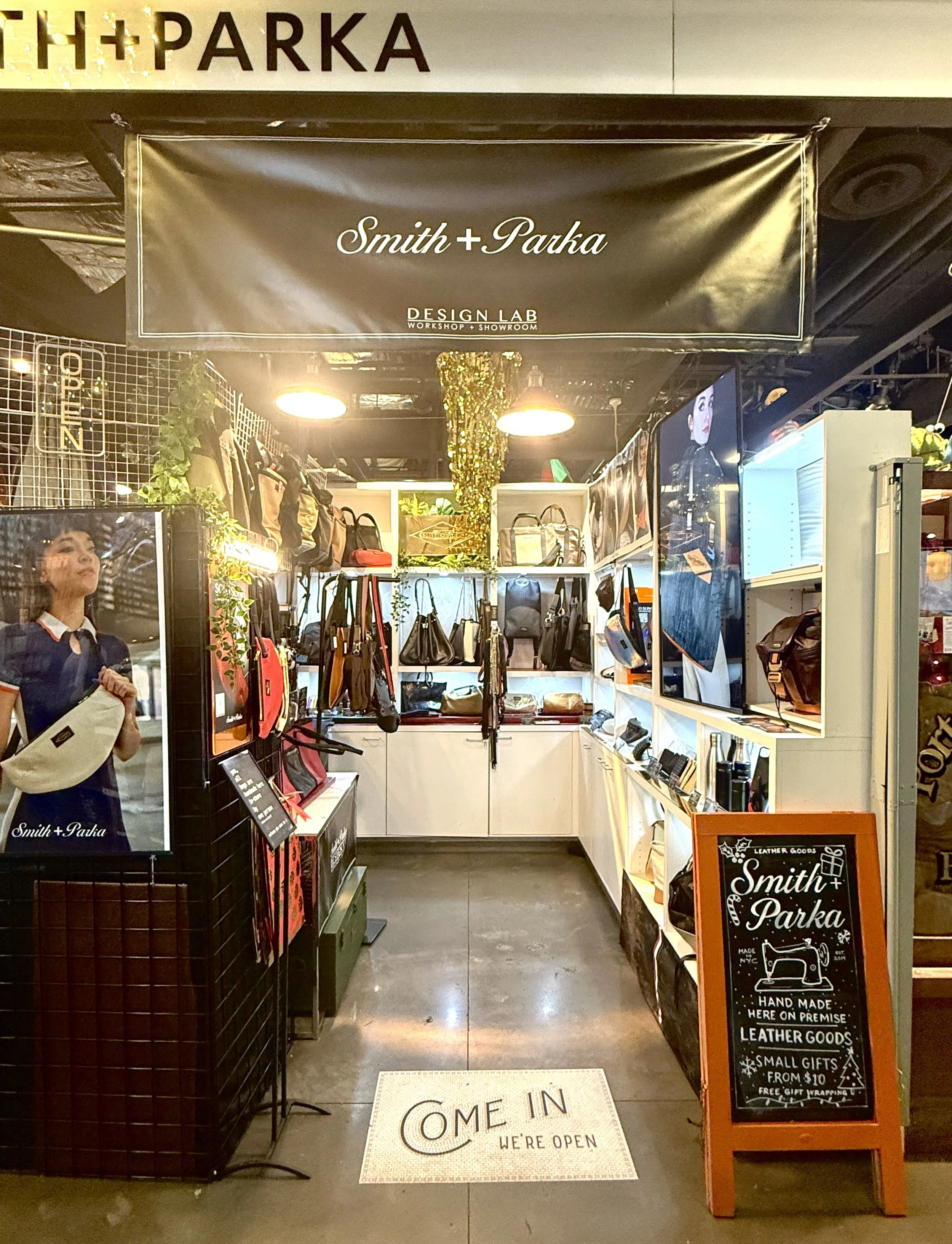 SMITH + PARKA