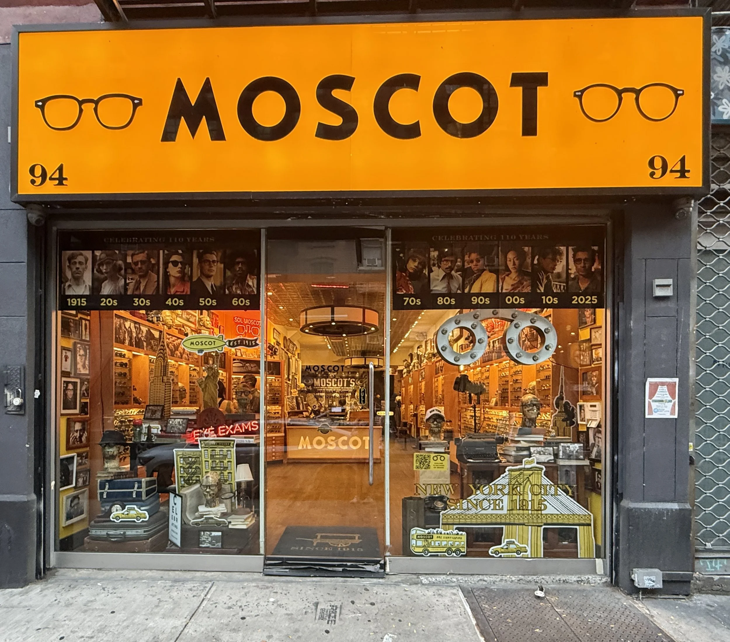 MOSCOT EYEWEAR