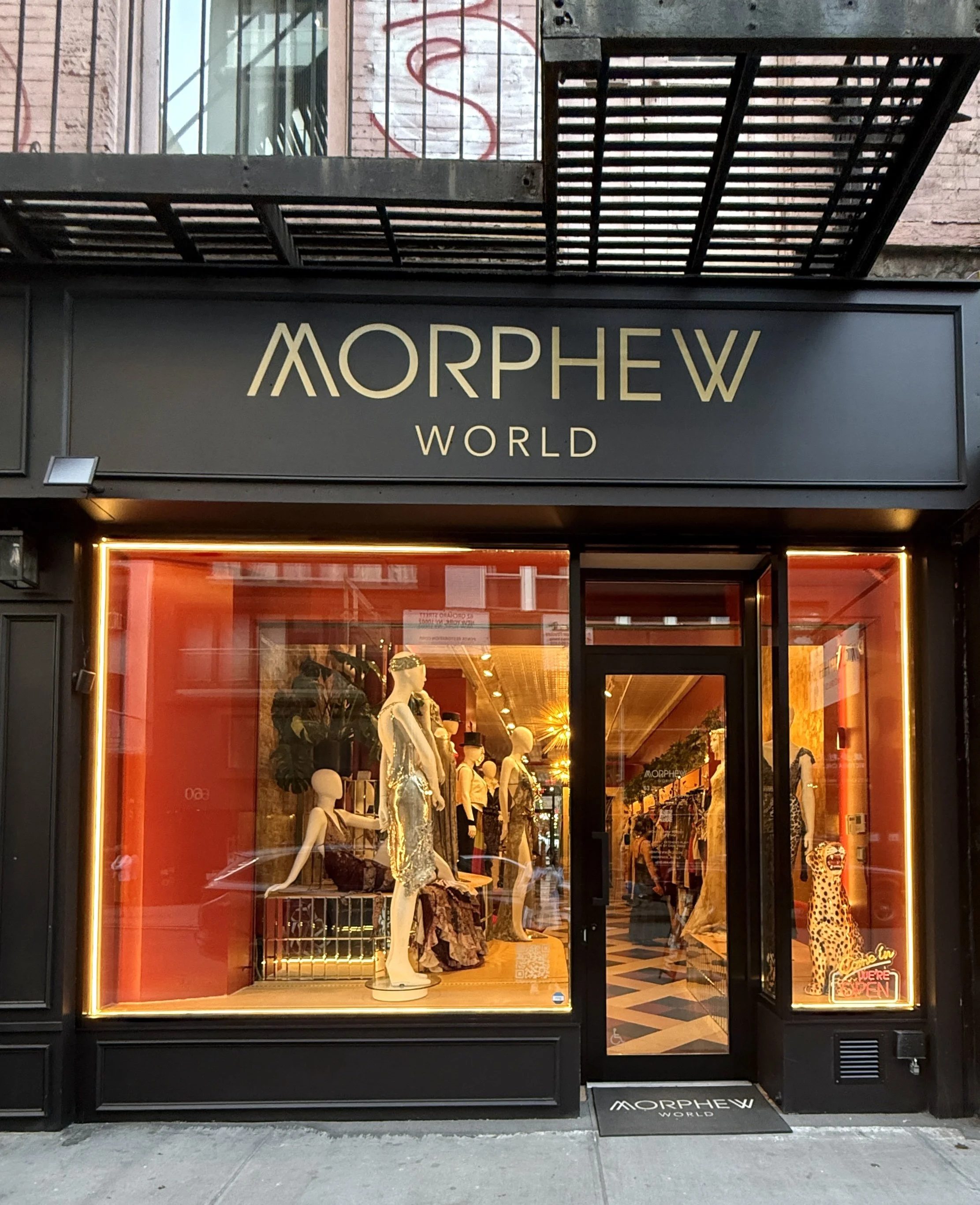 MORPHEW WORLD