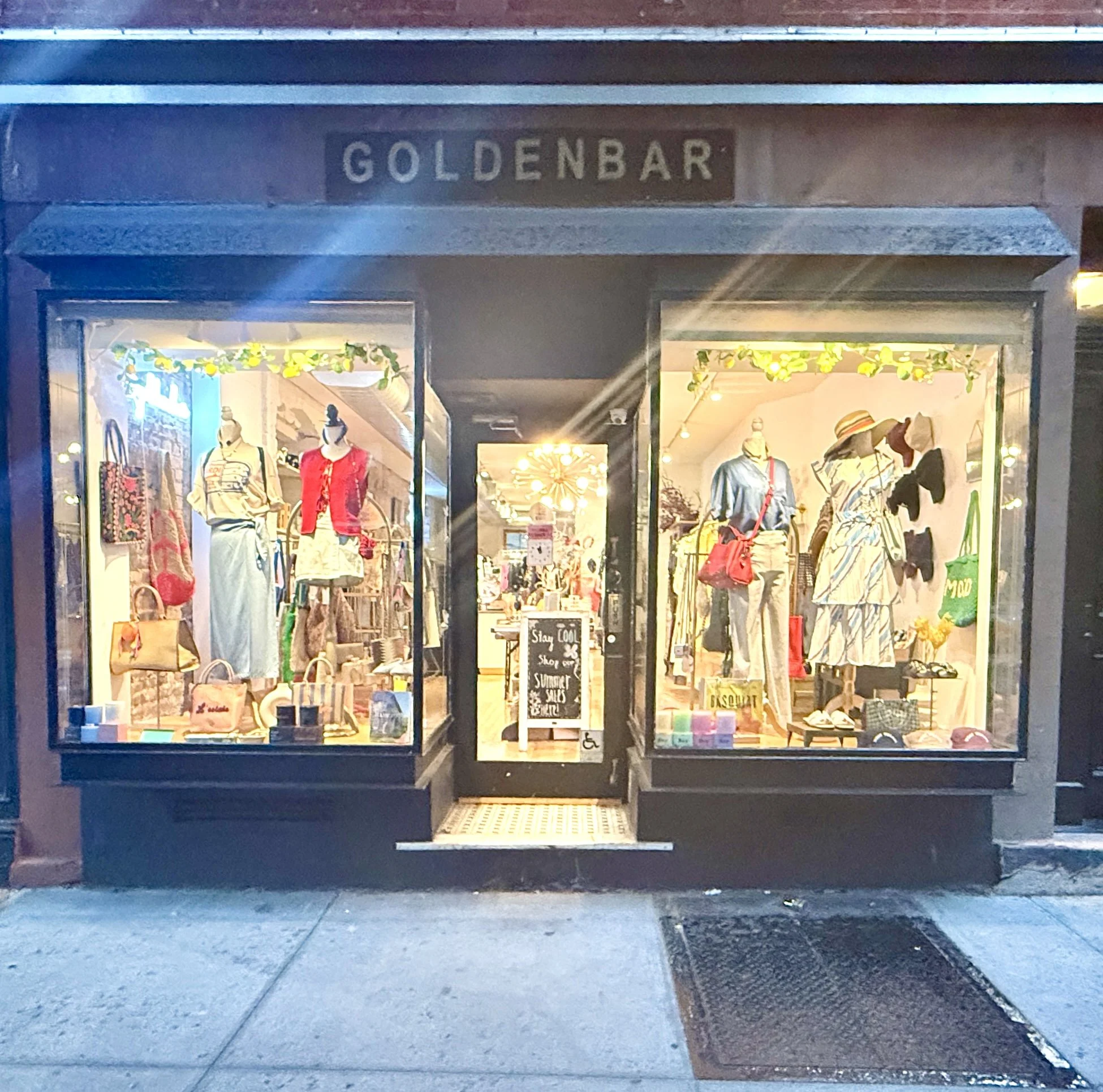 GOLDENBAR