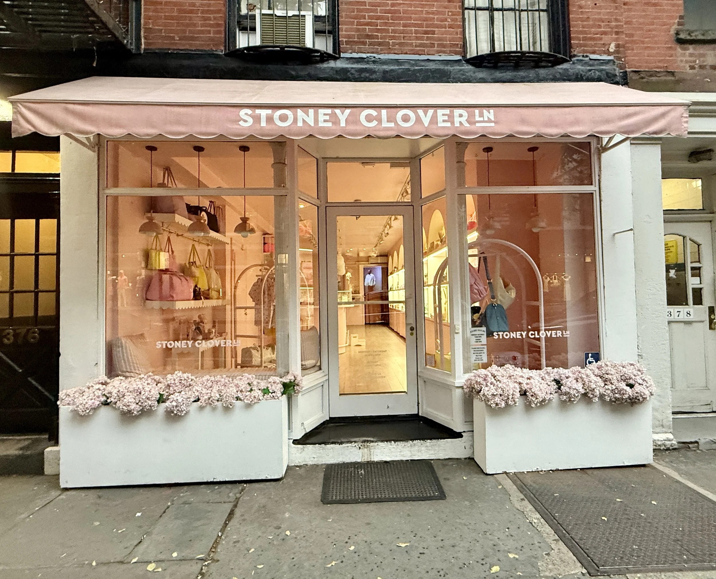 STONEY CLOVER LANE