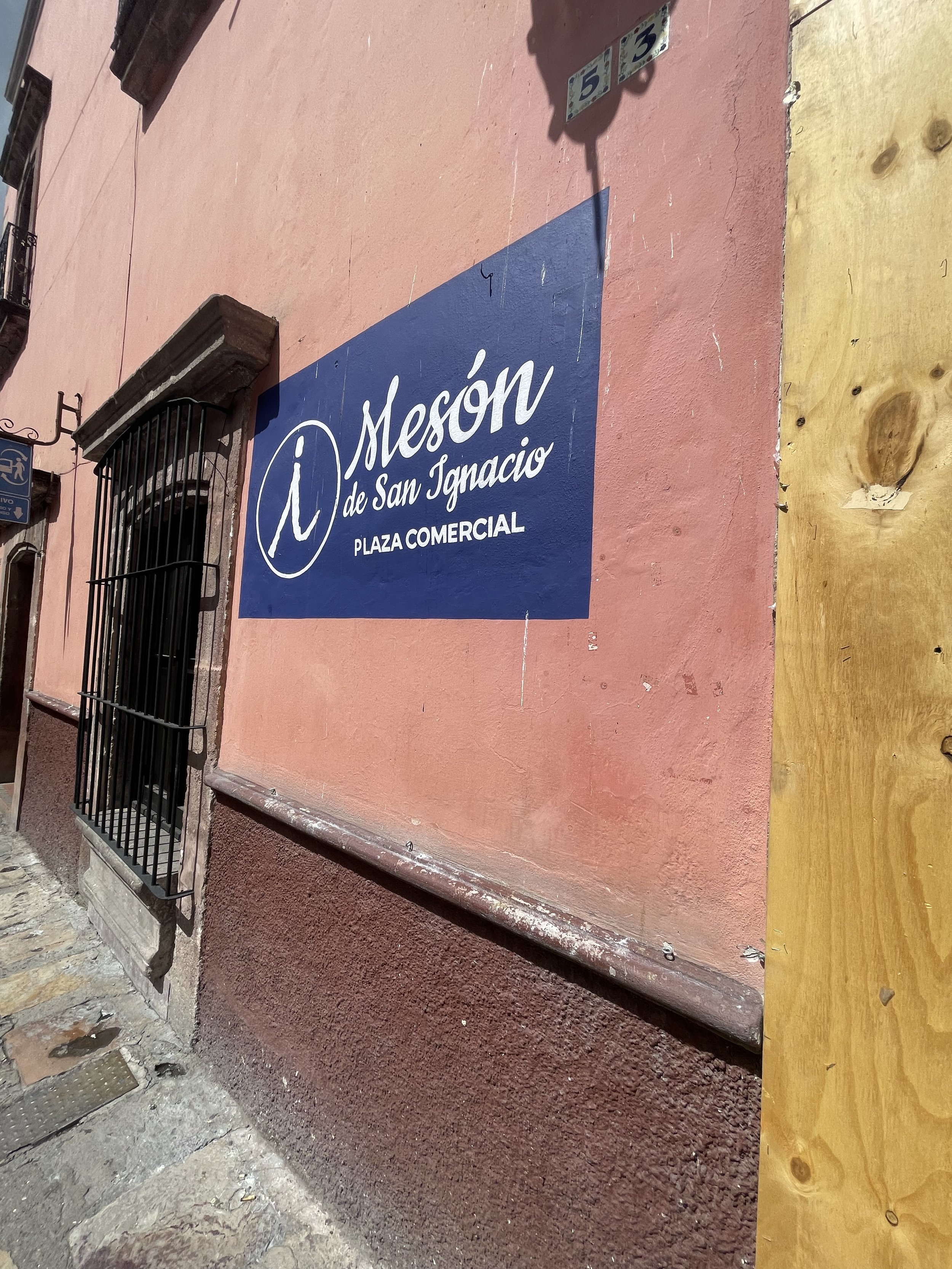 MESON DE JUAN IGNACIO