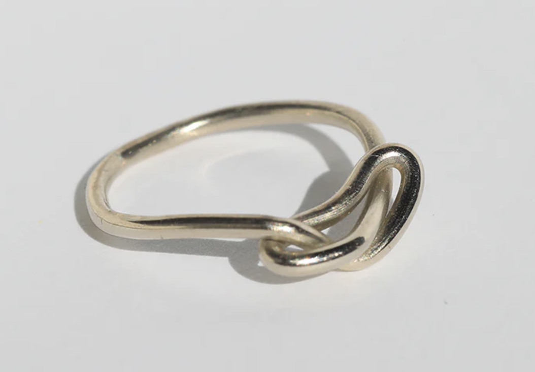 MACHA STUDIO - LOOSE KNOT RING