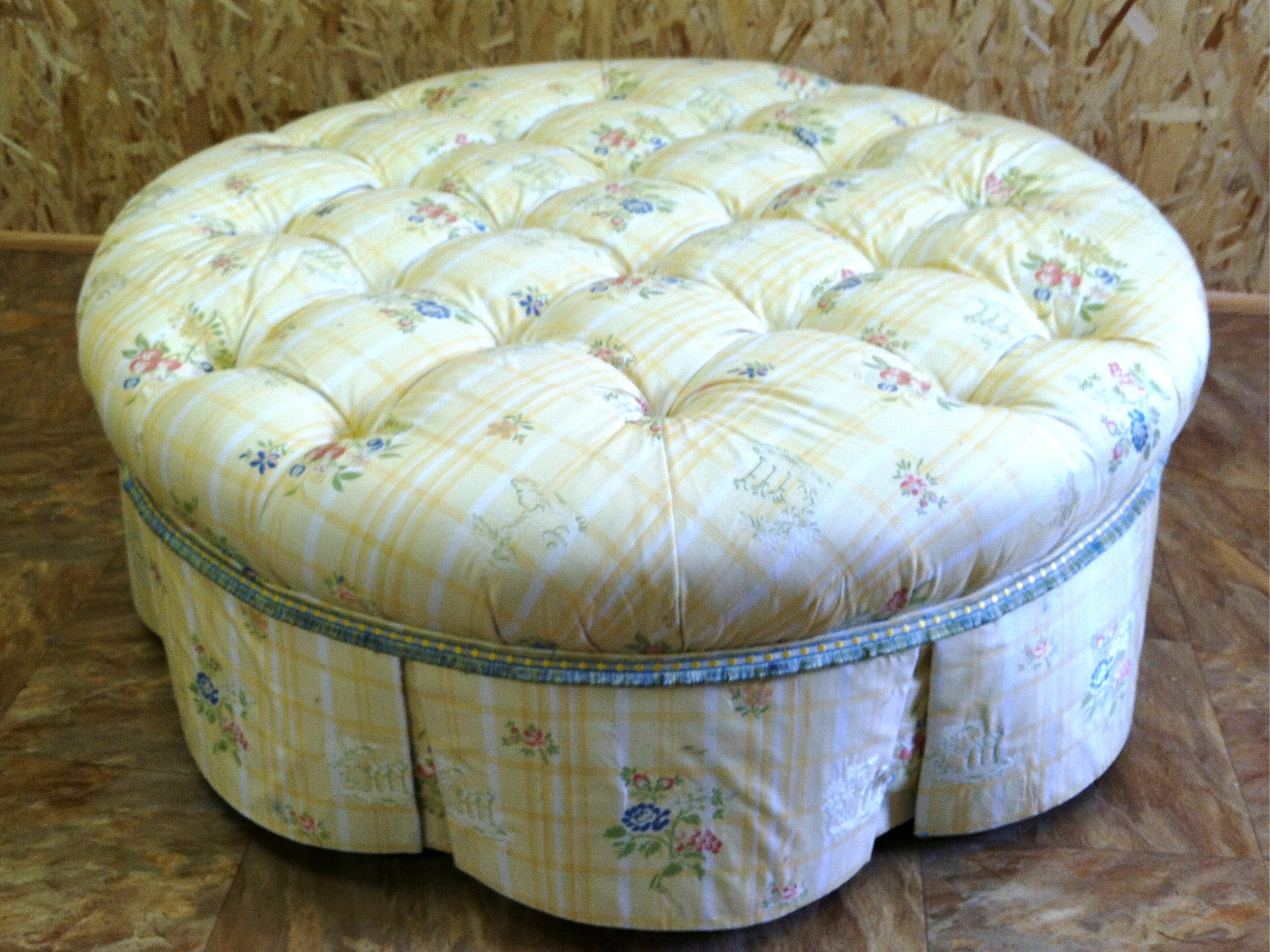 Lake Interiors Custom Upholstery12.jpg