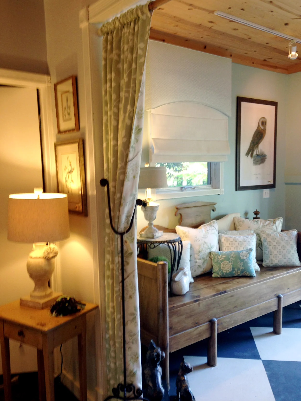 Lake Interiors Shop7.jpg