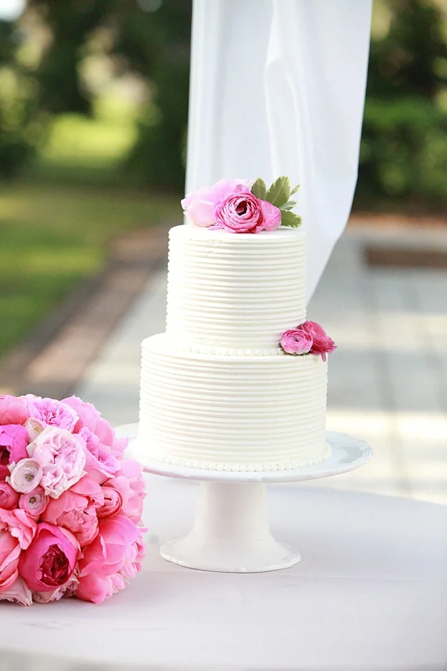 Wedding Cake with pink ranunculous and Peony Bouquet--Cindy and Tim--Jen Bearden.jpg