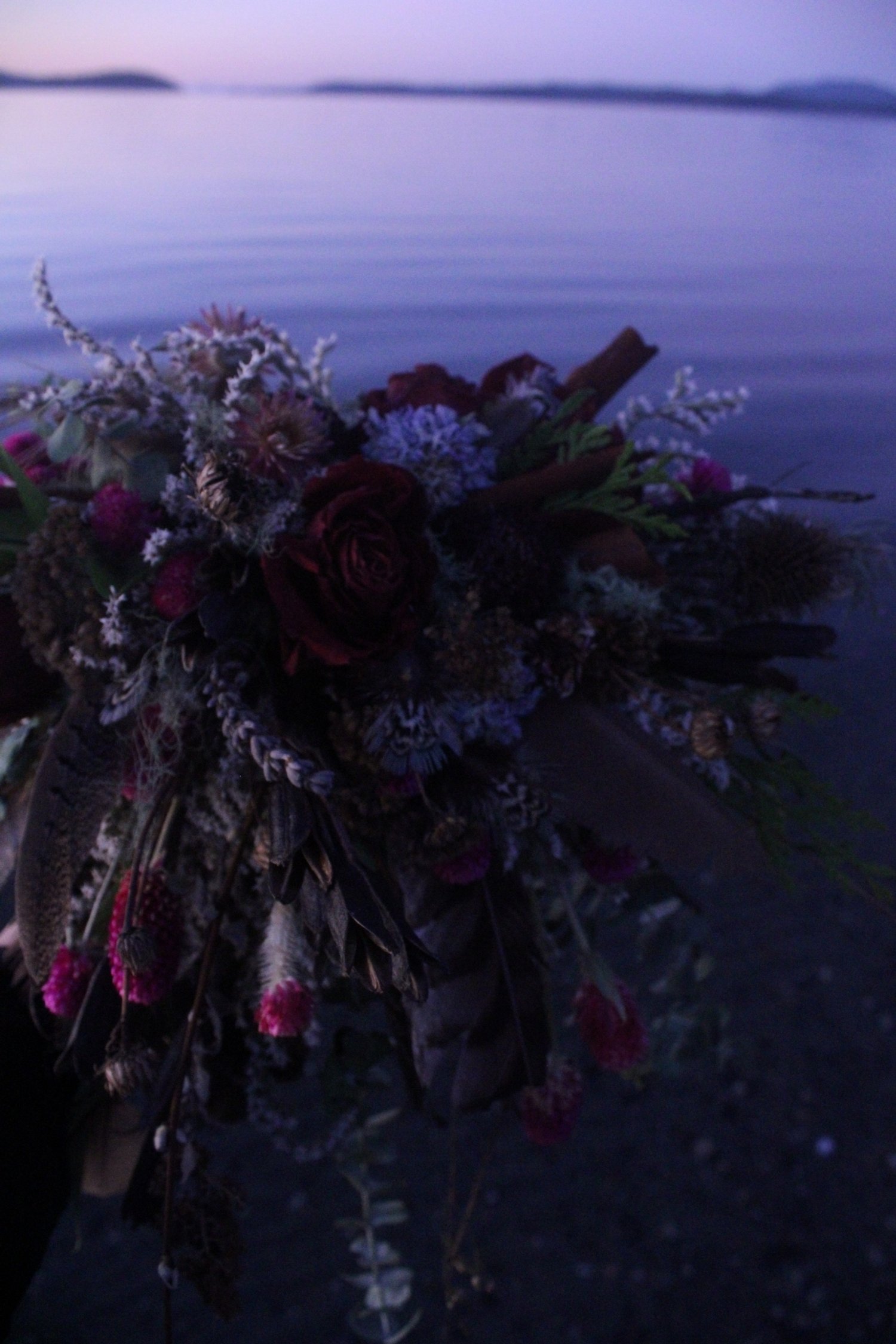 Tiffany's Bridal Bouquet Remembered: a Woven Winter Mantlepiece by Westerwisp