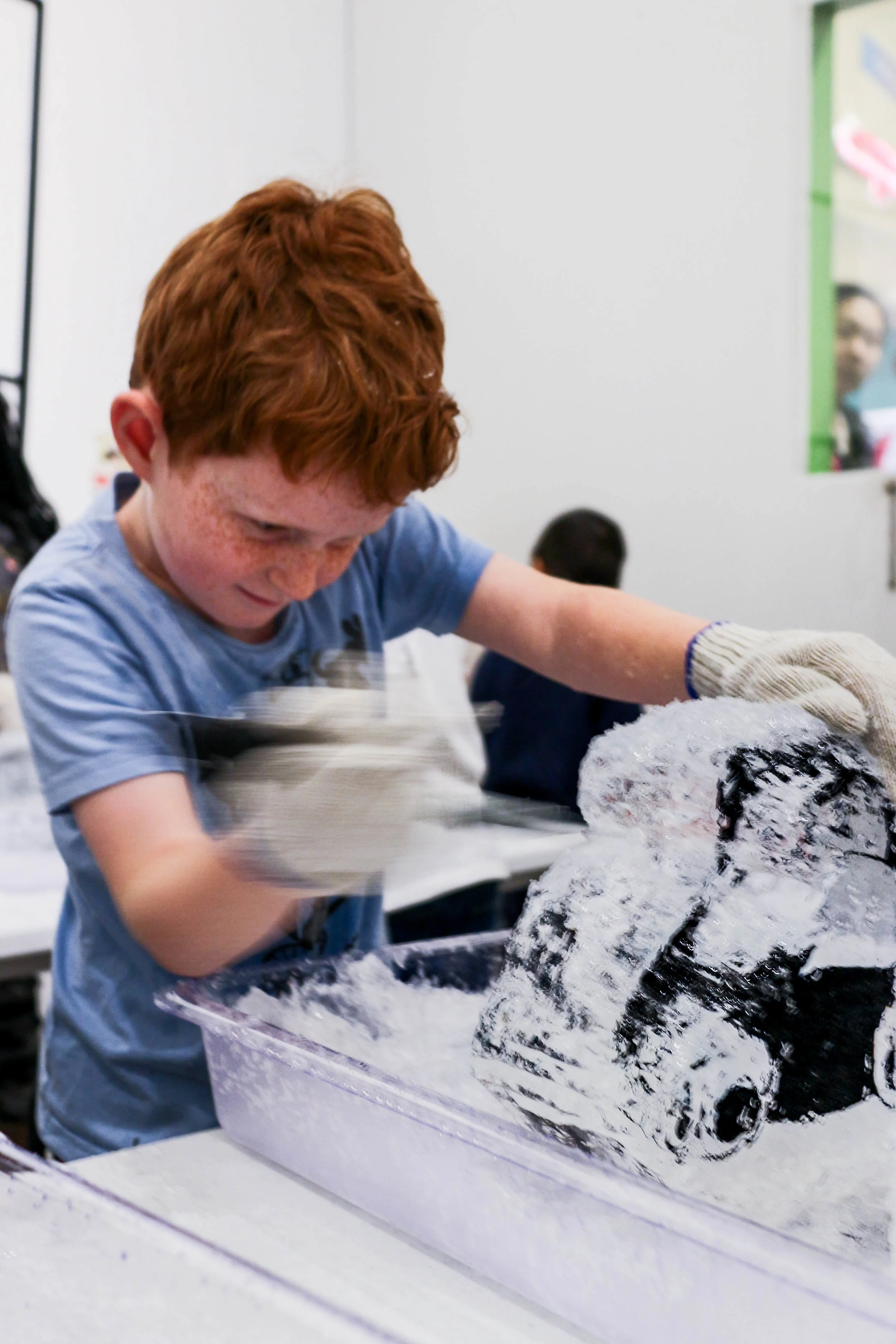 20180224_Action_Shot_Childrens_Museum_Workshop_Demonstration_17692.jpg
