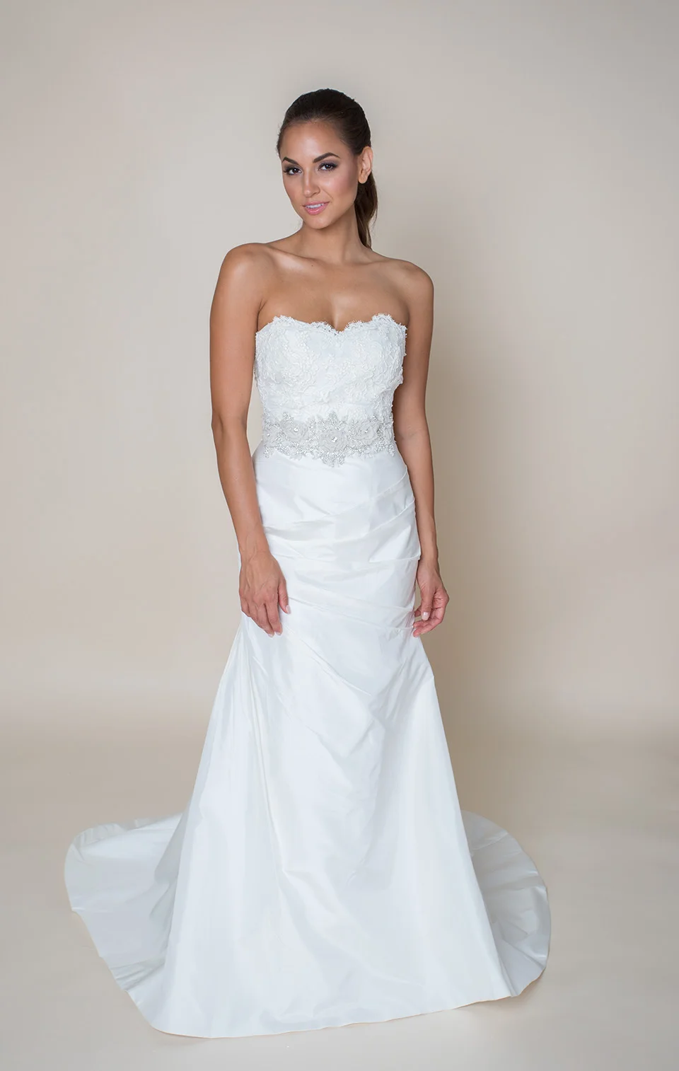 LACE BODICE NAD ROCKIN' RHINESTONE BELT