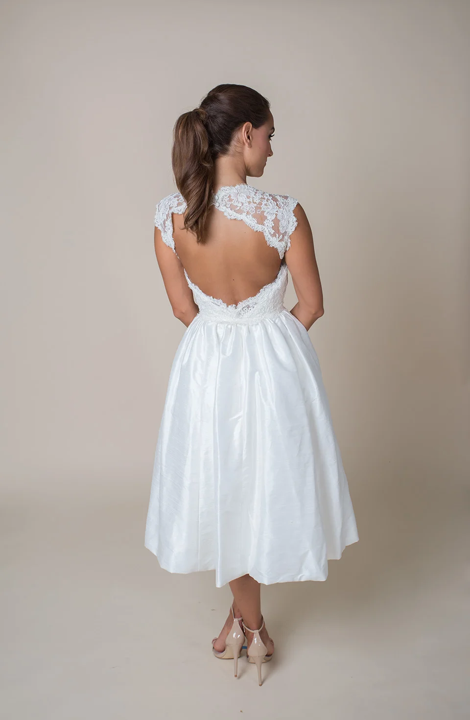 LACE KEYHOLE